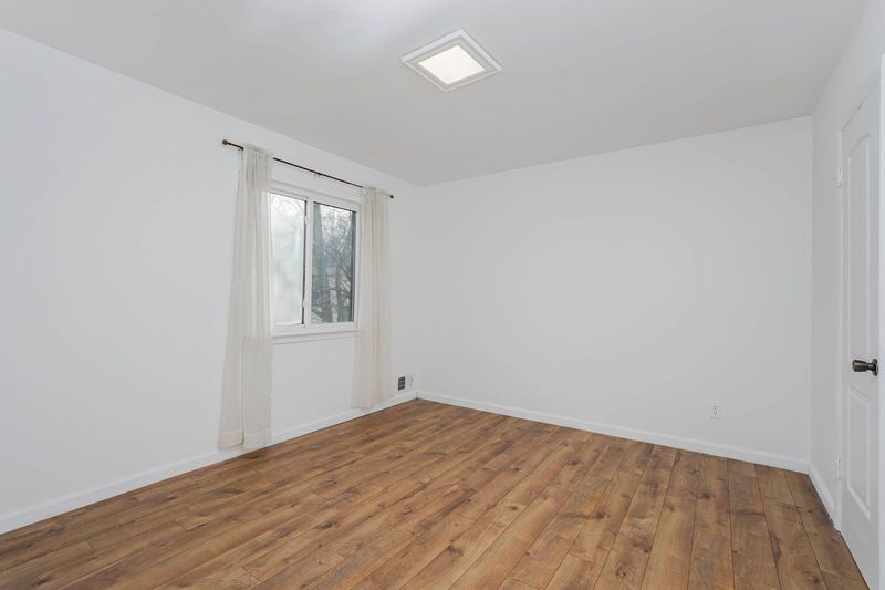 Staten Island, New York, 10314, United States, 3 Bedrooms Bedrooms, ,2 BathroomsBathrooms,Residential,For Sale,1924419