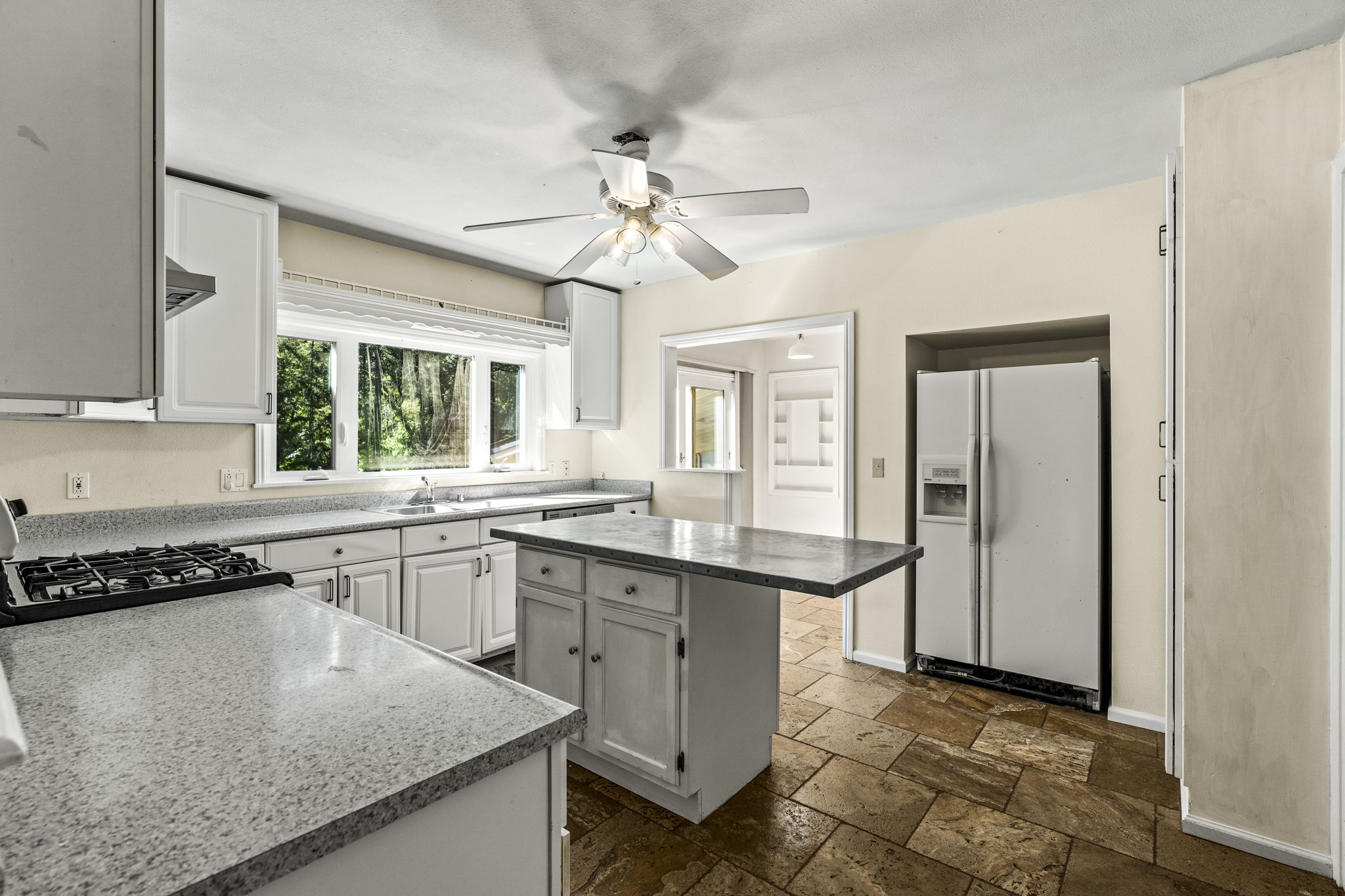  11 Lukens Pl. Angwin, CA. - 物件實景