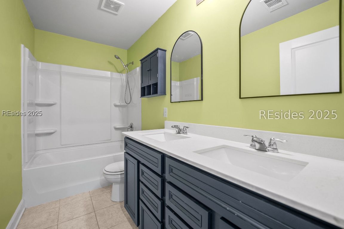 Bluffton, South Carolina, 29909, United States, 5 Bedrooms Bedrooms, ,3 BathroomsBathrooms,Residential,For Sale,1961218