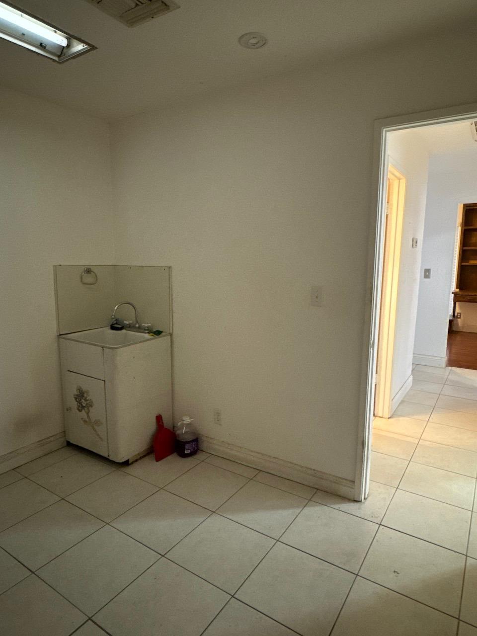 Fresno, California, 93723, United States, 3 Bedrooms Bedrooms, ,3 BathroomsBathrooms,Residential,For Sale,1982063