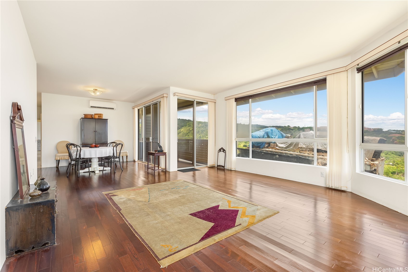 Honolulu, Hawaii, 96819, United States, 3 Bedrooms Bedrooms, ,2 BathroomsBathrooms,Residential,For Sale,1875177