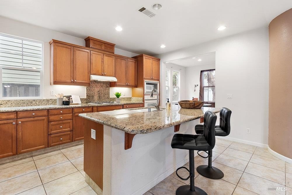 Vallejo, California, 94592, United States, 4 Bedrooms Bedrooms, ,3 BathroomsBathrooms,Residential,For Sale,1990283