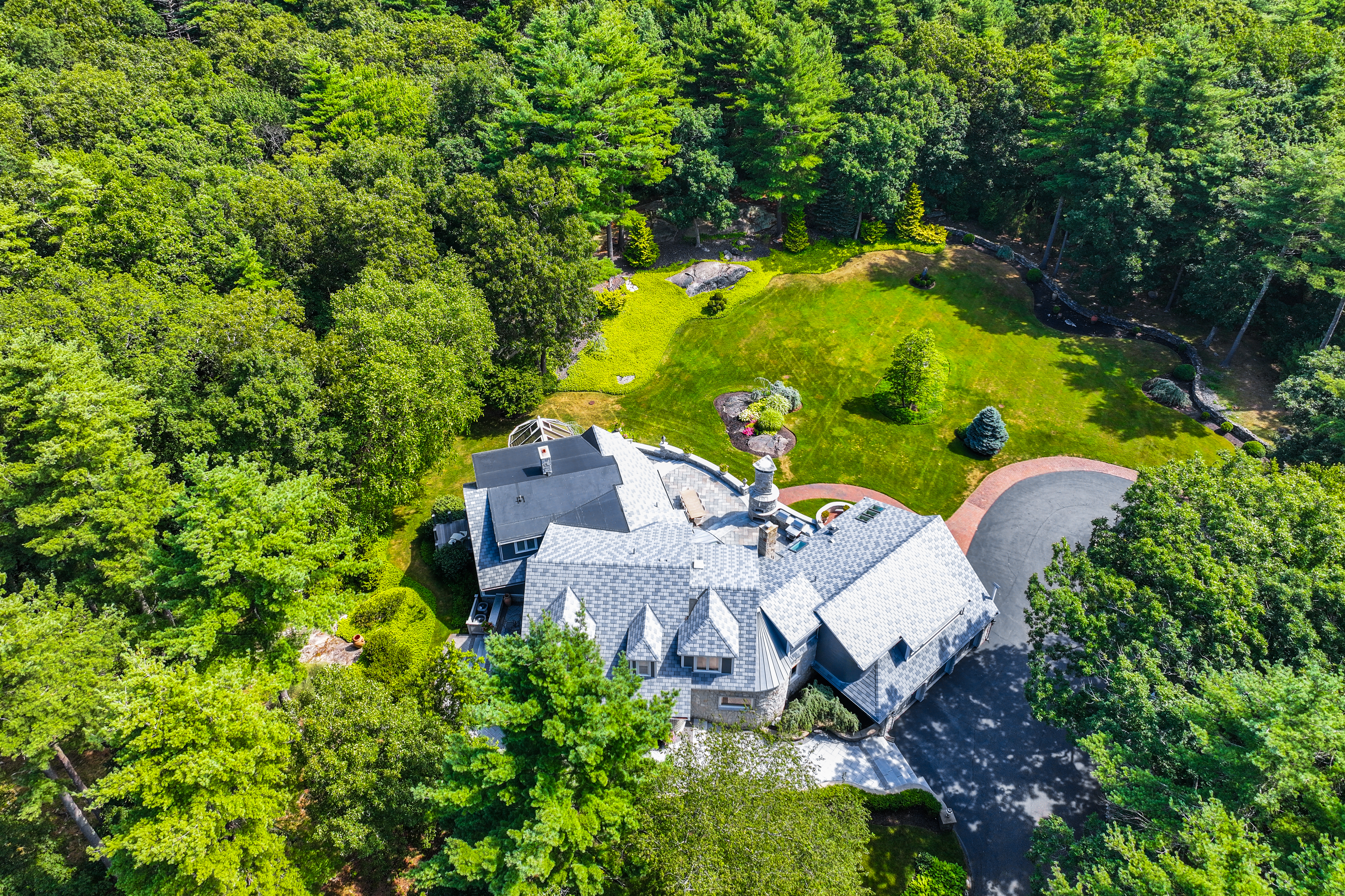  32-70 Lazell Street, Hingham, MA, 02043 - 物件實景