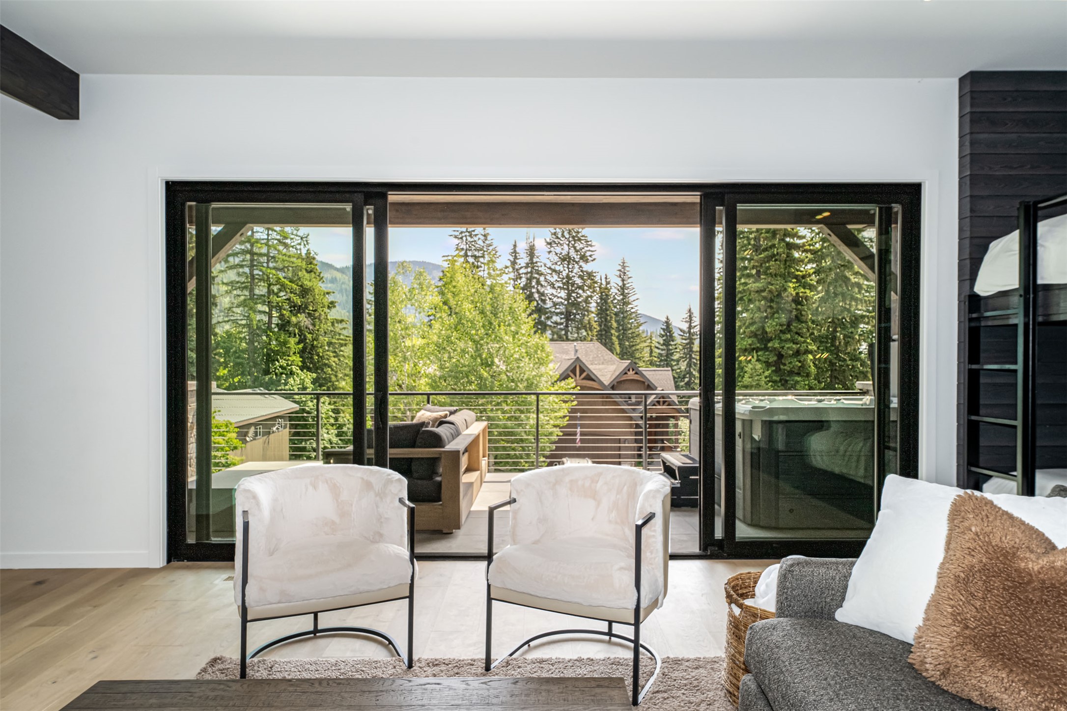  3812 Tamarack Avenue, B - 物件實景