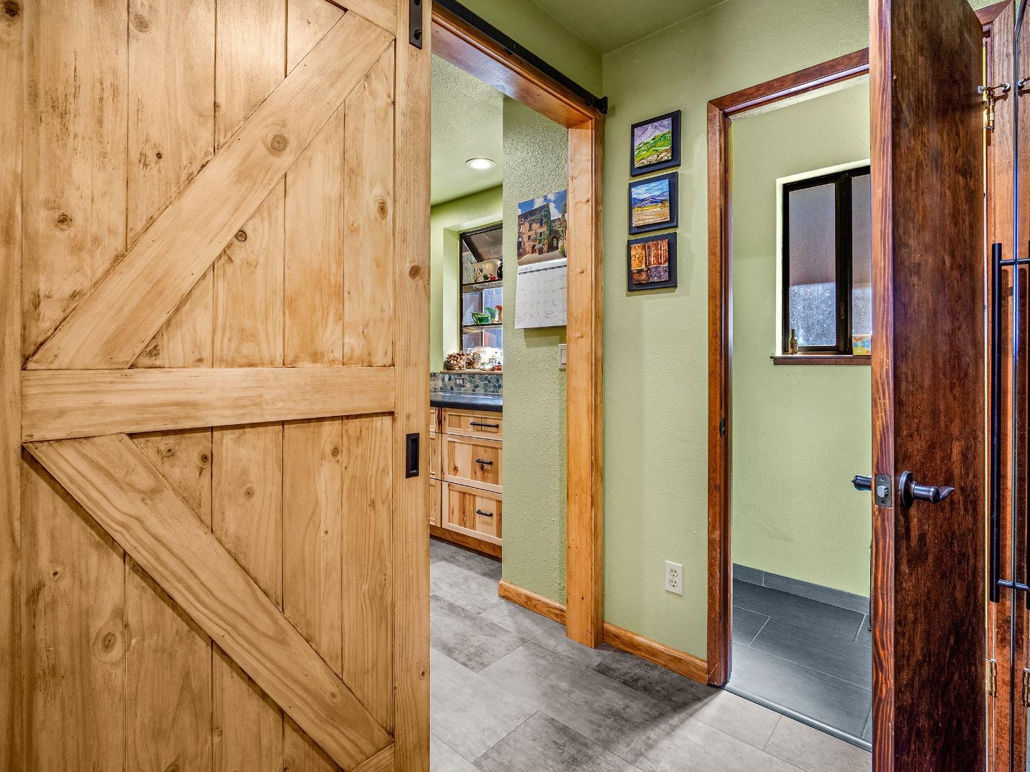Nevada City, California, 95959, United States, 3 Bedrooms Bedrooms, ,3 BathroomsBathrooms,Residential,For Sale,1945021