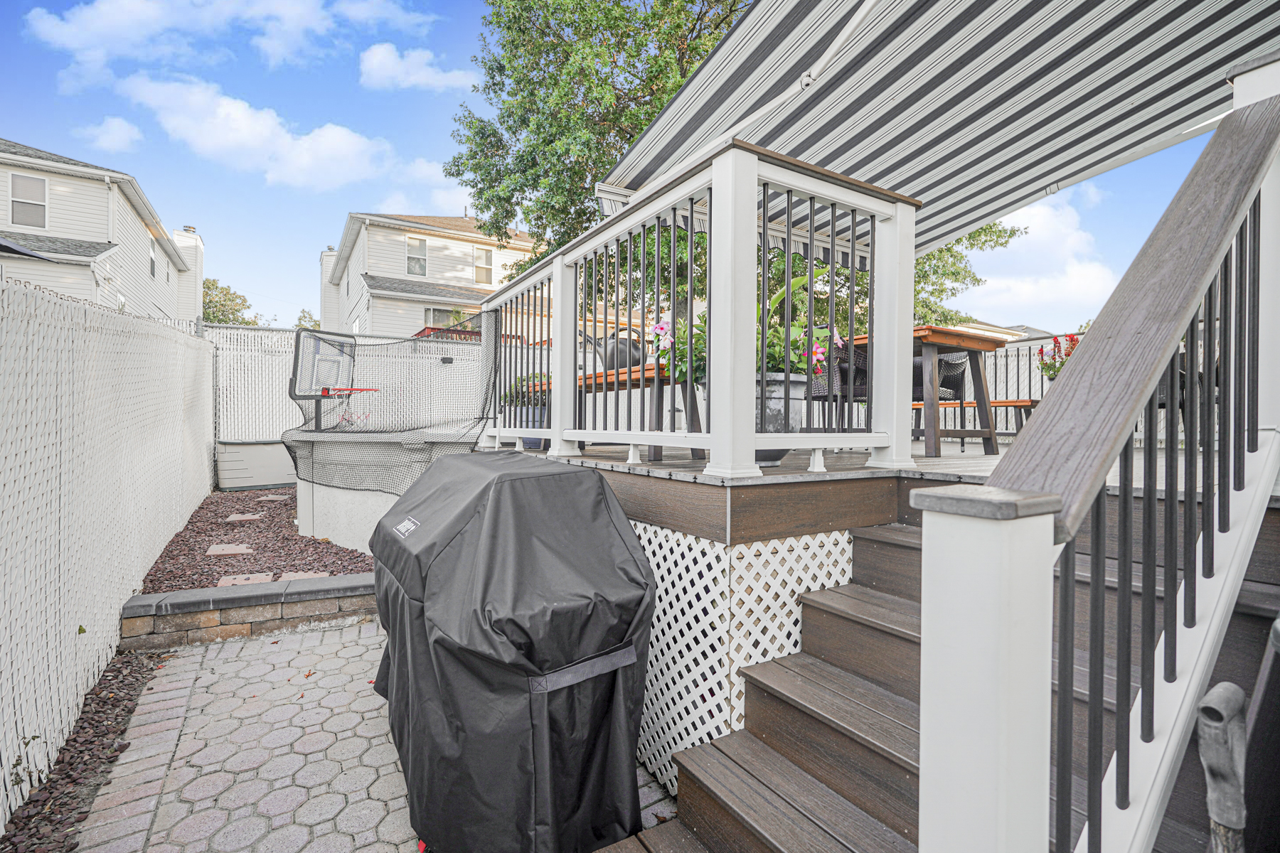 Staten Island, New York, 10309, United States, 3 Bedrooms Bedrooms, ,2 BathroomsBathrooms,Residential,For Sale,1935942