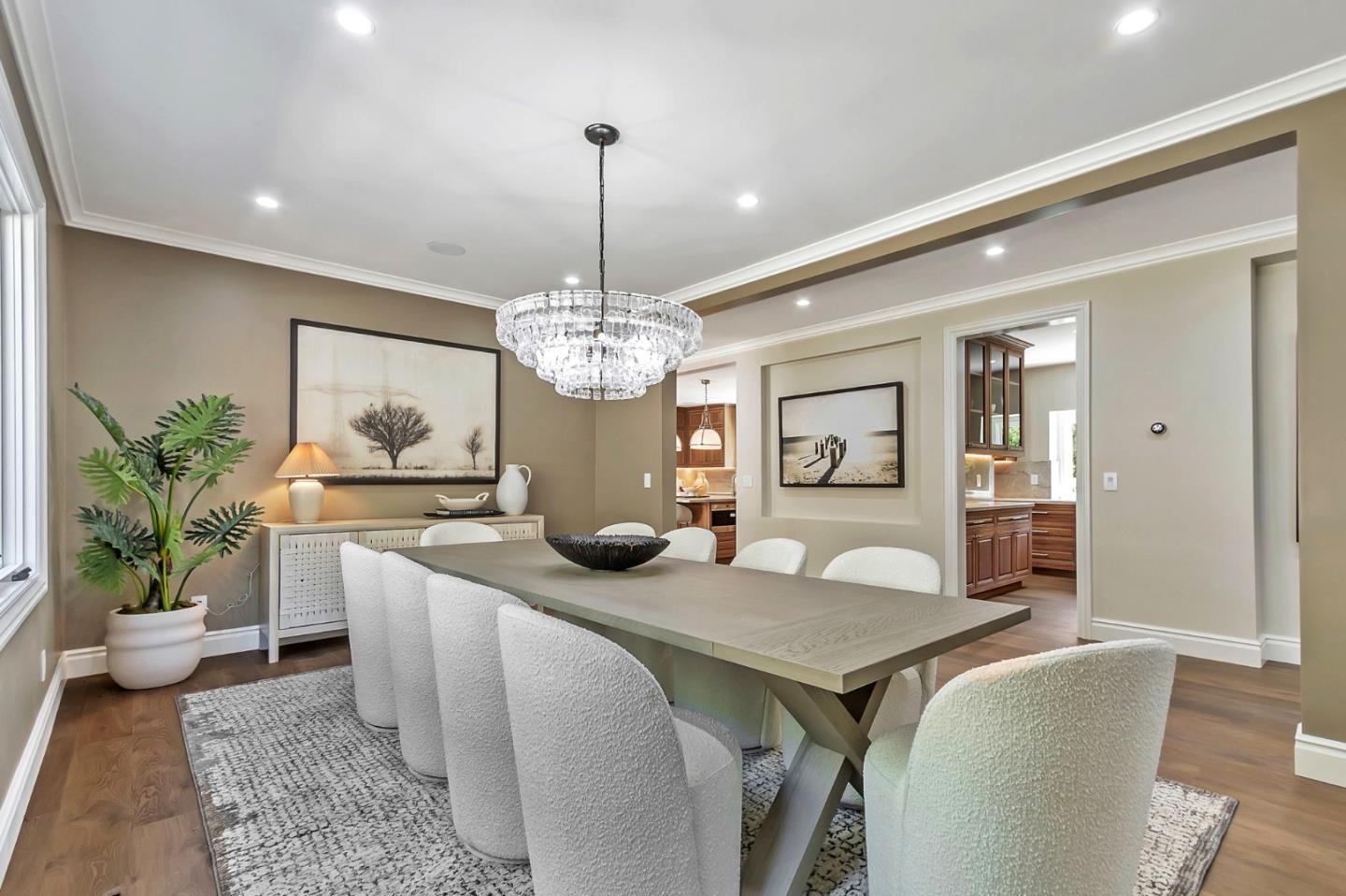 Los Gatos, California, 95032, United States, 8 Bedrooms Bedrooms, ,11 BathroomsBathrooms,Residential,For Sale,1855941