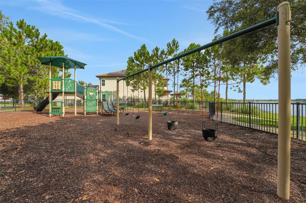Winter Garden, Florida, 34787, United States, 3 Bedrooms Bedrooms, ,2 BathroomsBathrooms,Residential,For Sale,1878669
