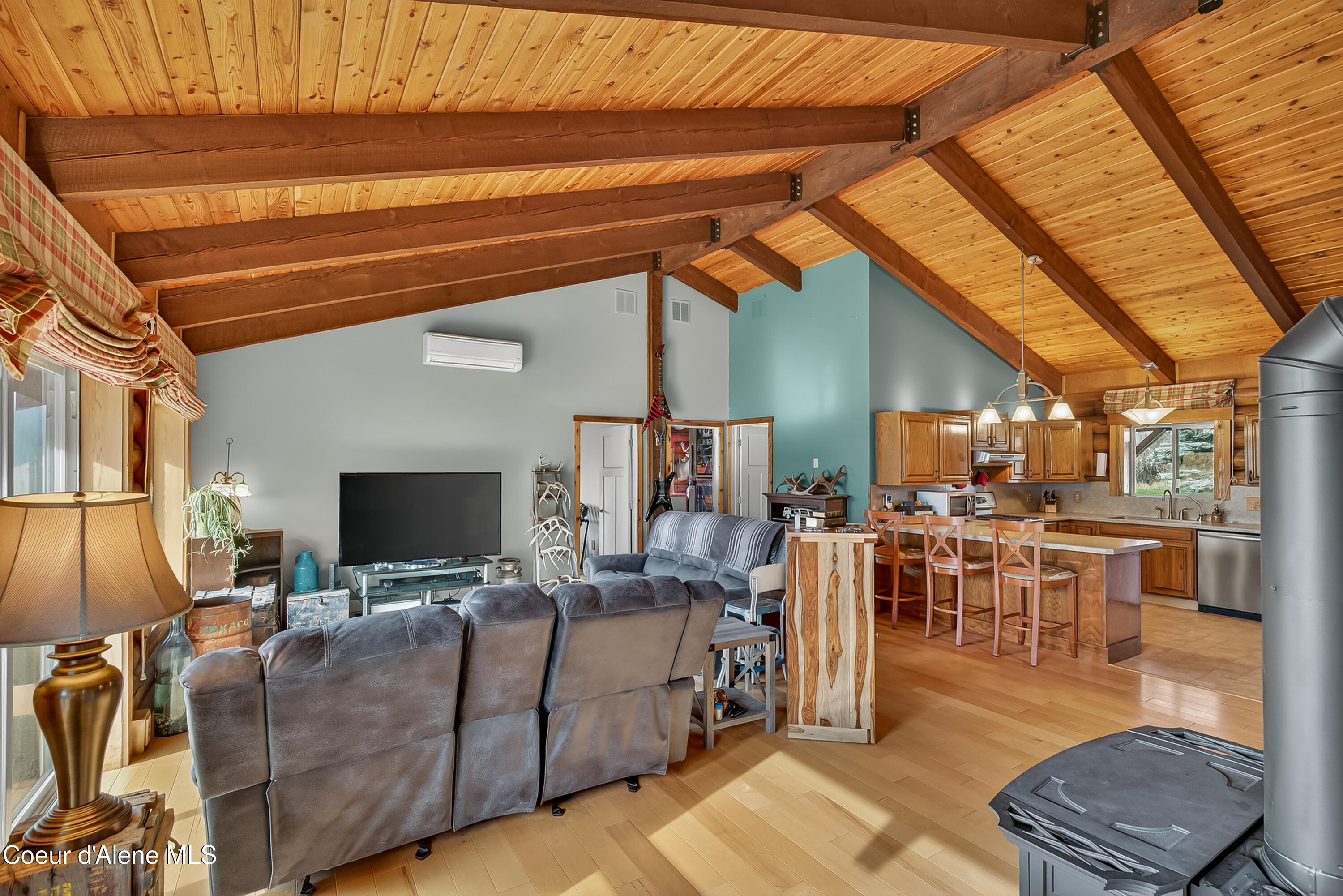 Kendrick, Idaho, 83537, United States, 3 Bedrooms Bedrooms, ,2 BathroomsBathrooms,Residential,For Sale,1977915