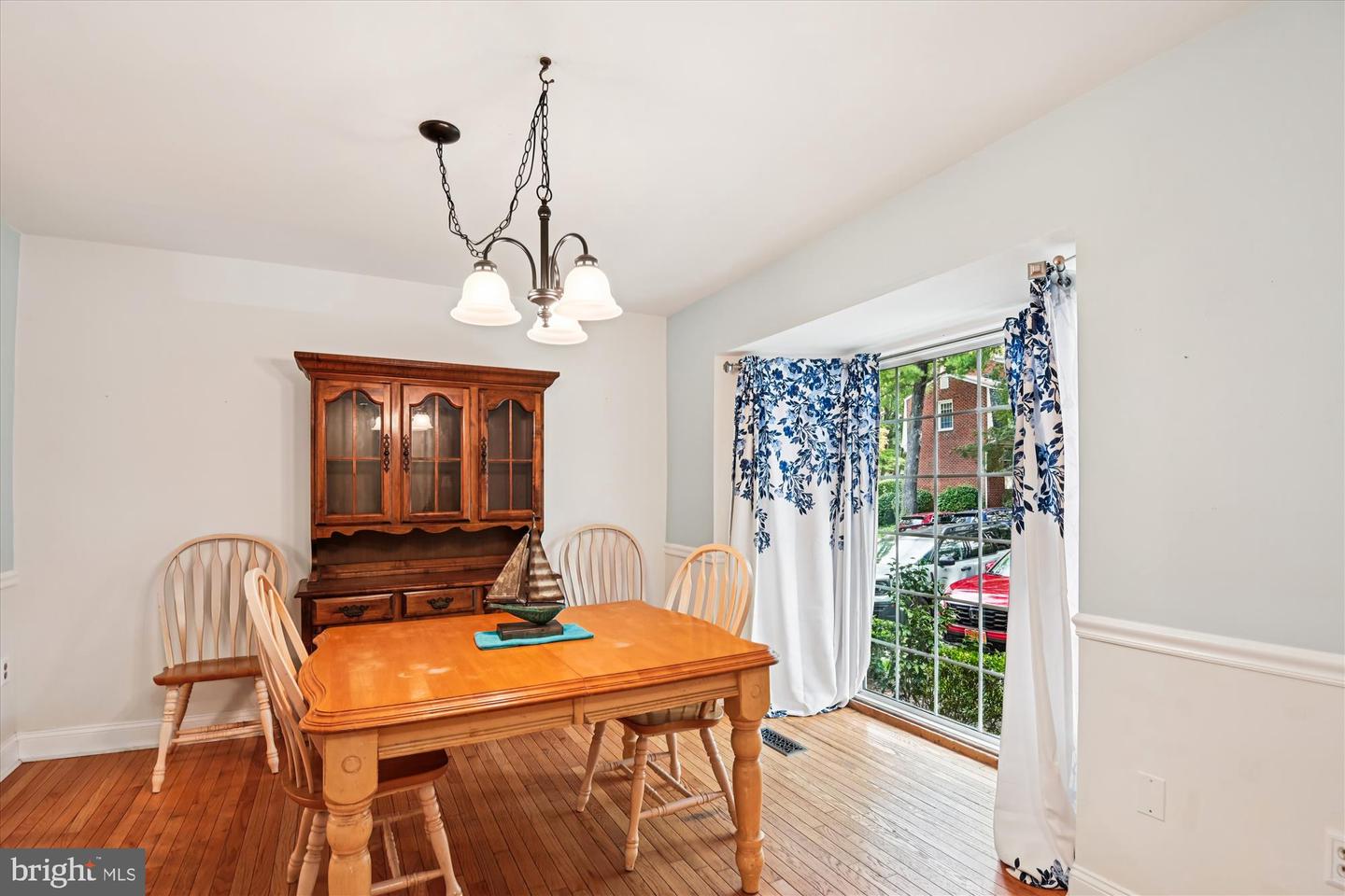 Crofton, Maryland, 21114, United States, 5 Bedrooms Bedrooms, ,4 BathroomsBathrooms,Residential,For Sale,1971690