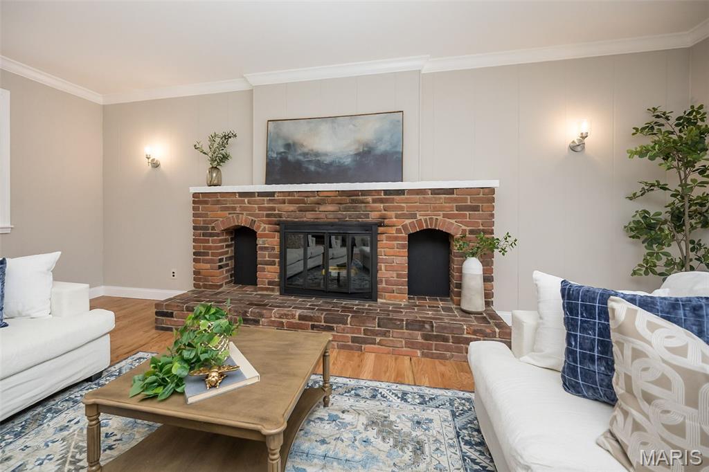 Ellisville, Missouri, 63011, United States, 4 Bedrooms Bedrooms, ,3 BathroomsBathrooms,Residential,For Sale,2002113