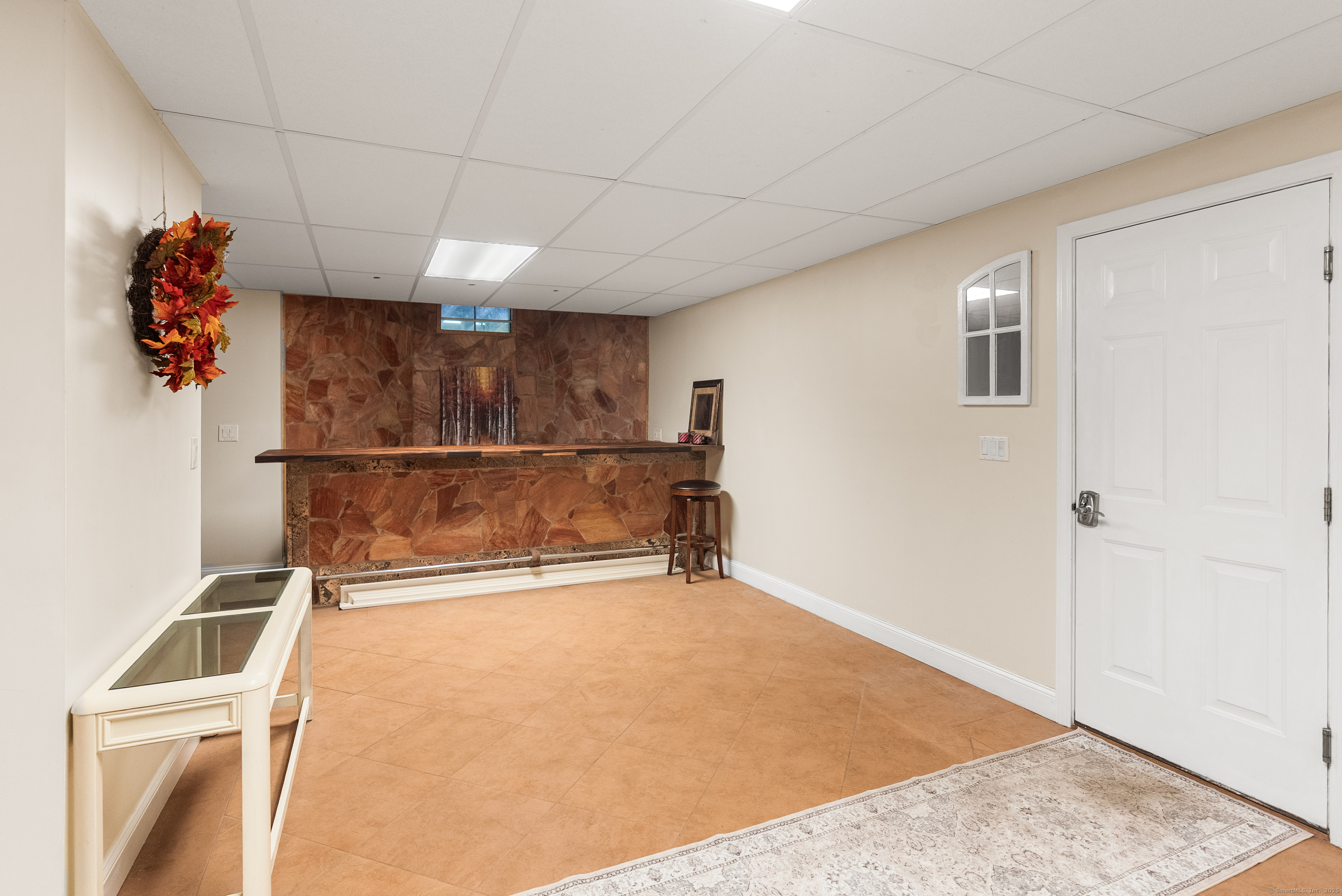 Newtown, Connecticut, 06470, United States, 4 Bedrooms Bedrooms, ,4 BathroomsBathrooms,Residential,For Sale,1847487