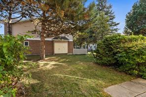 Ottawa, Ontario, K2G 5V4, CA, 3 Bedrooms Bedrooms, ,3 BathroomsBathrooms,Residential,For Sale,1966903