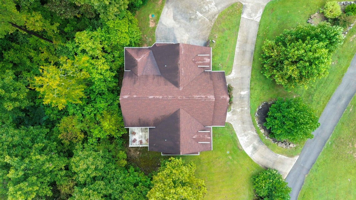 Burnside, Kentucky, 42519, United States, 5 Bedrooms Bedrooms, ,4 BathroomsBathrooms,Residential,For Sale,1978974