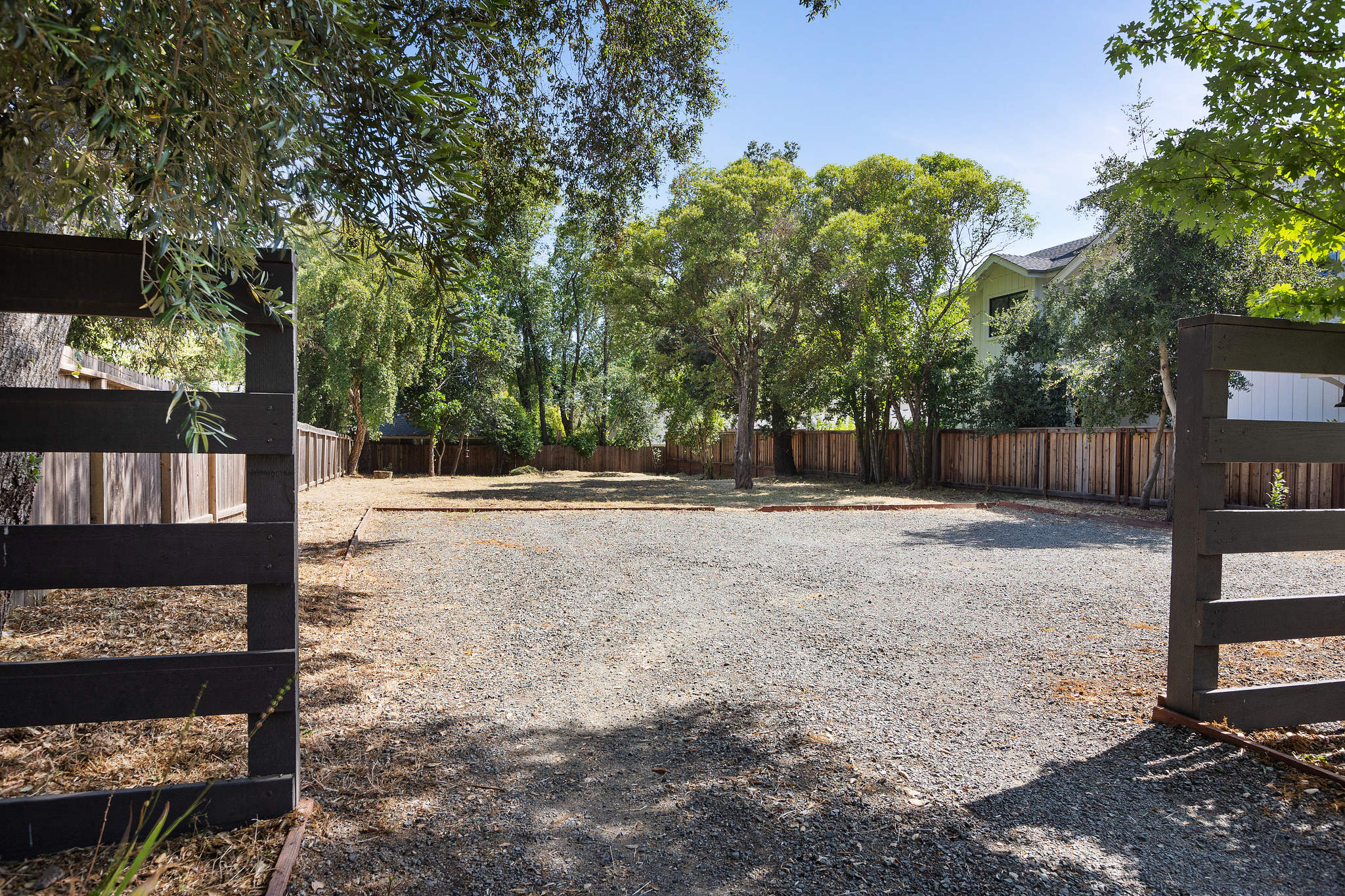  369 W Napa Street - 物件實景