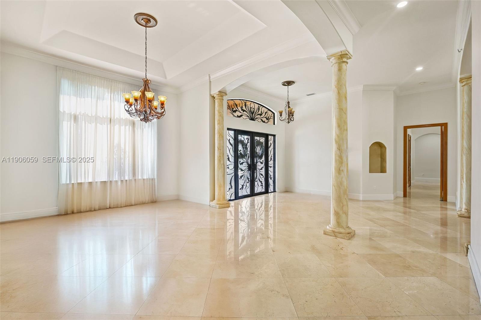 Miami, Florida, 33183, United States, 5 Bedrooms Bedrooms, ,5 BathroomsBathrooms,Residential,For Sale,1998373