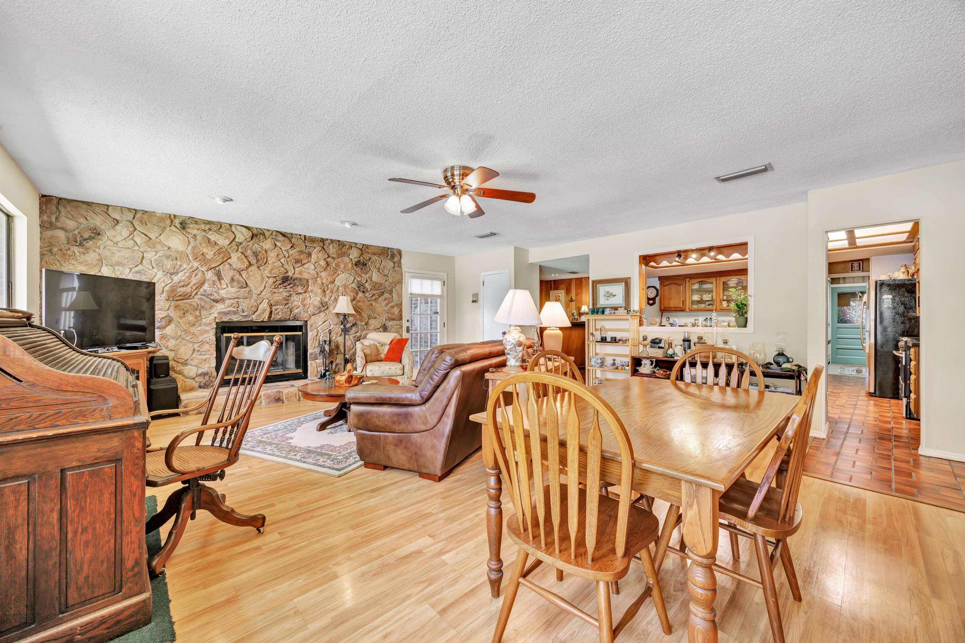 Middleburg, Florida, 32068, United States, 3 Bedrooms Bedrooms, ,3 BathroomsBathrooms,Residential,For Sale,1792980
