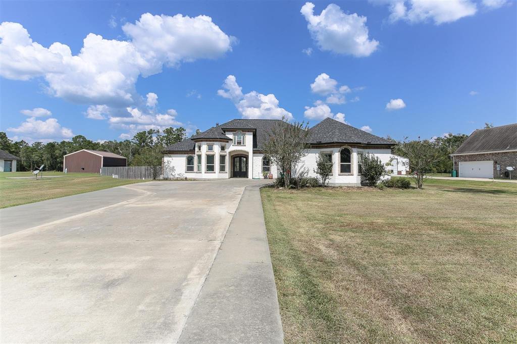 Sulphur, Louisiana, 70663, United States, 4 Bedrooms Bedrooms, ,4 BathroomsBathrooms,Residential,For Sale,1977800