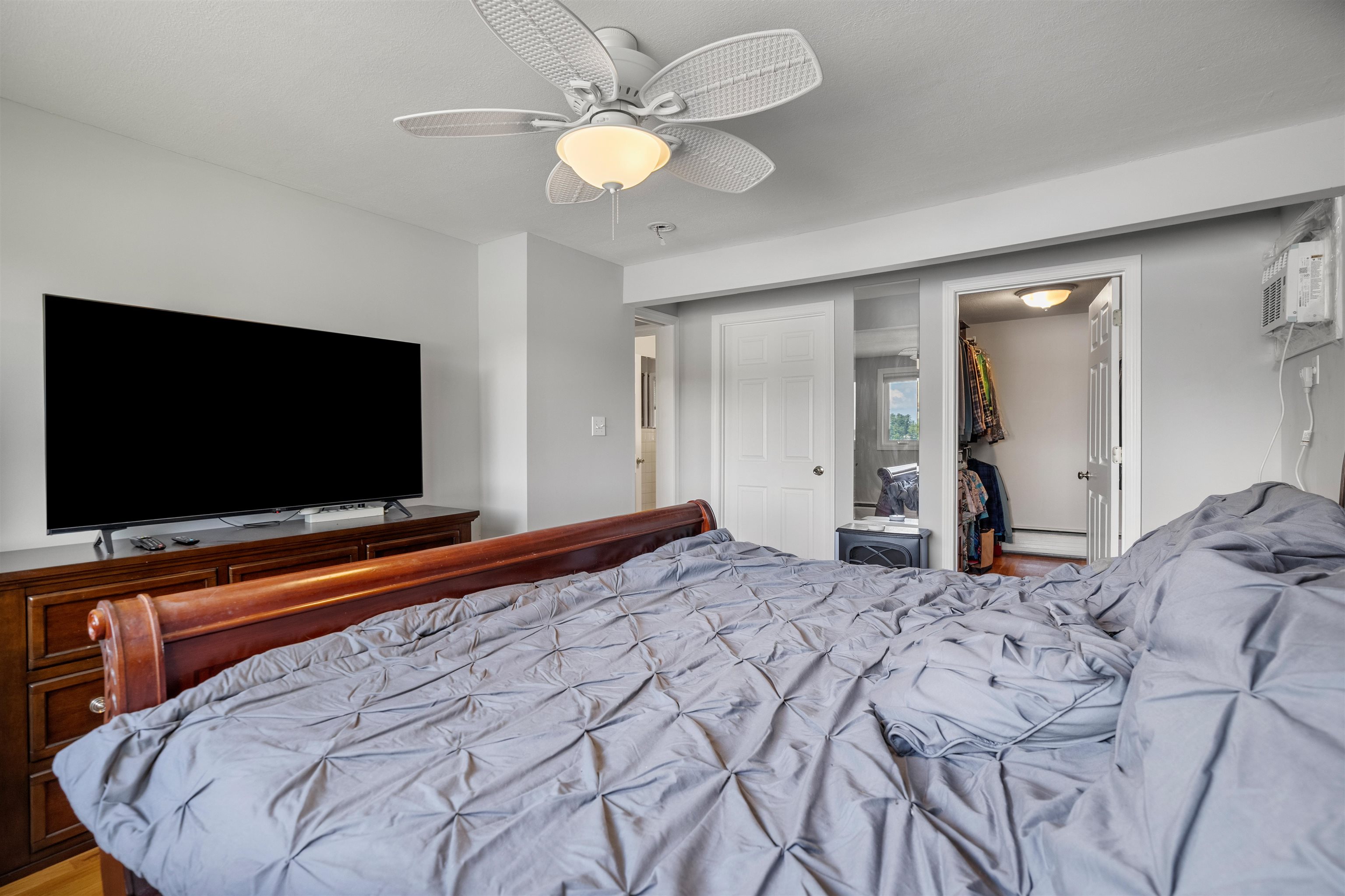 Windham, New Hampshire, 03087, United States, 2 Bedrooms Bedrooms, ,2 BathroomsBathrooms,Residential,For Sale,1919852