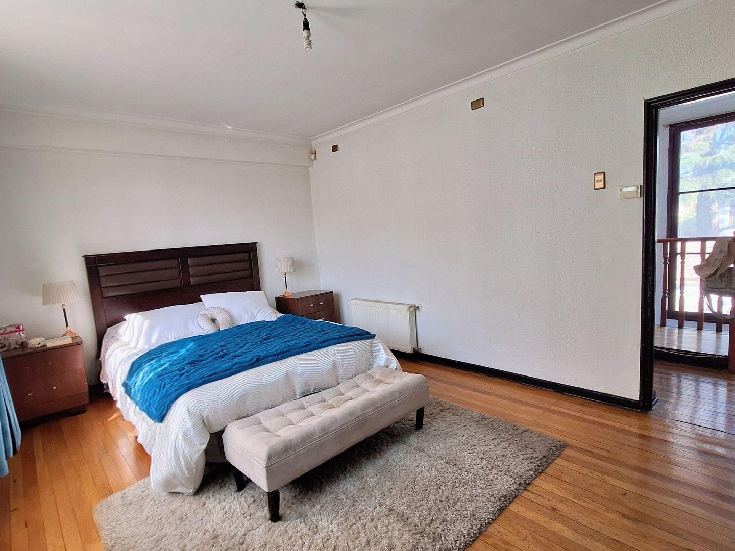 Providencia, Chile, 4 Bedrooms Bedrooms, ,3 BathroomsBathrooms,Residential,For Sale,1955775