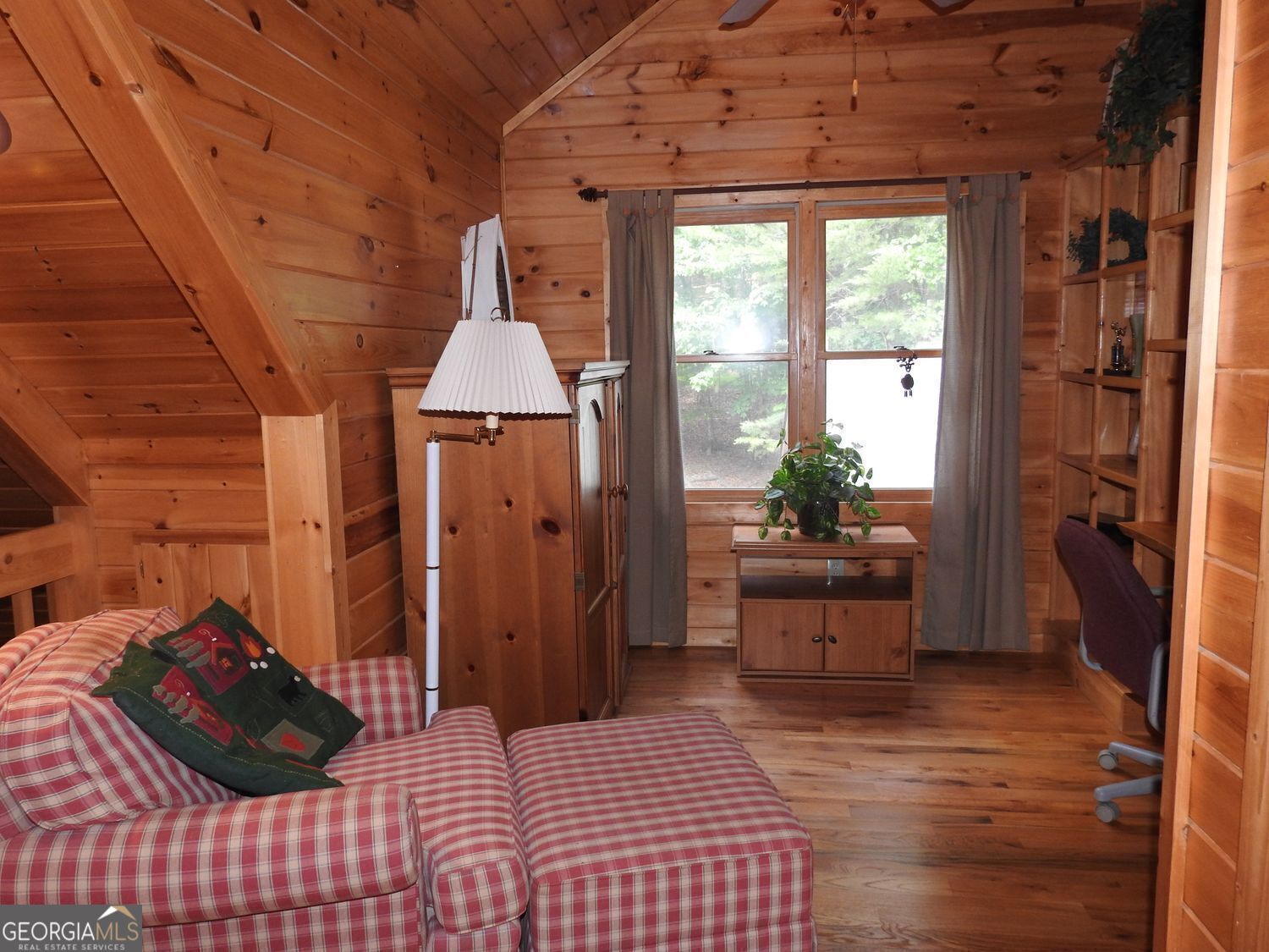 Morganton, Georgia, 30560, United States, 4 Bedrooms Bedrooms, ,4 BathroomsBathrooms,Residential,For Sale,1859074