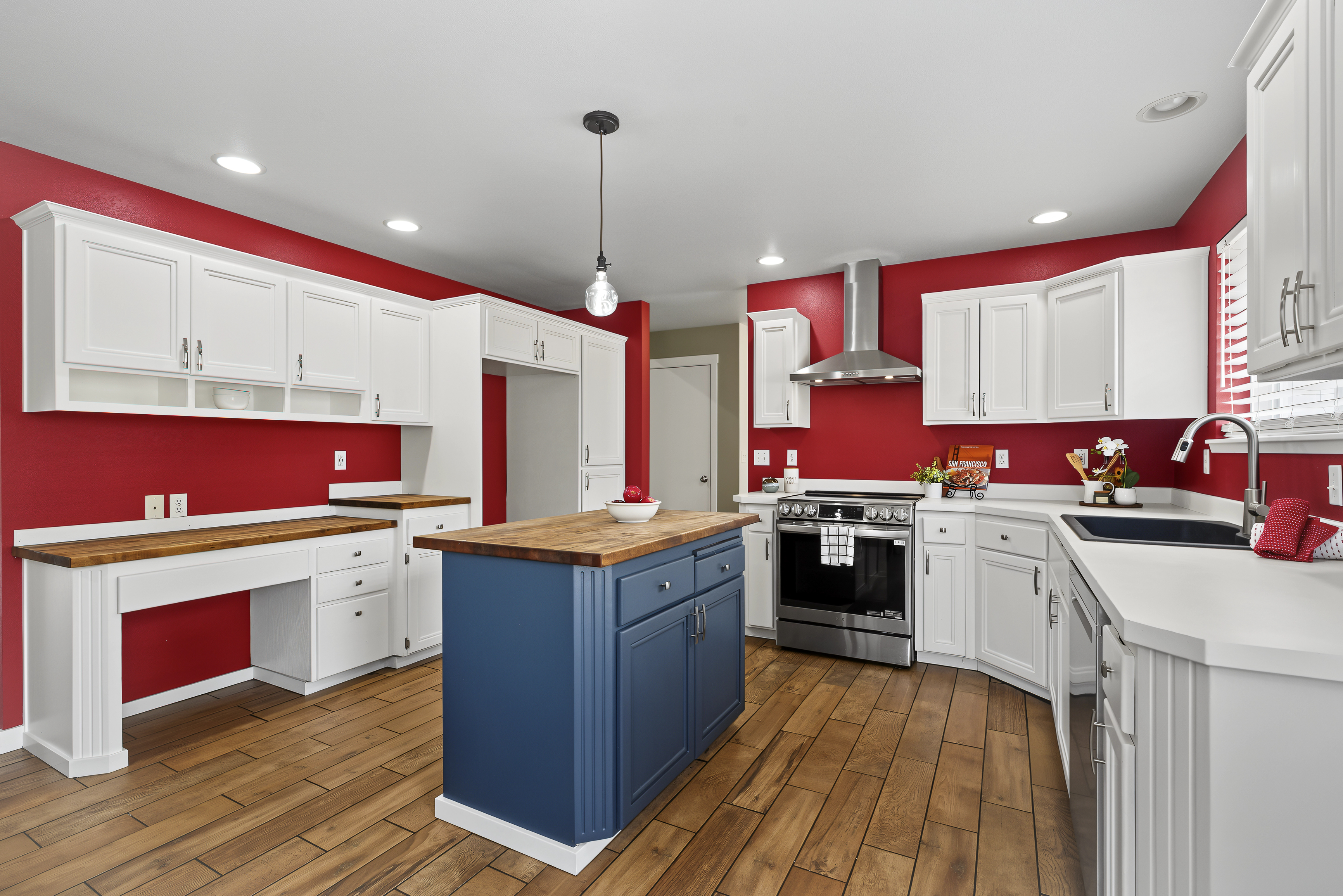  1451 E Old Ranch Rd, Allyn, WA 98524 - 物件實景