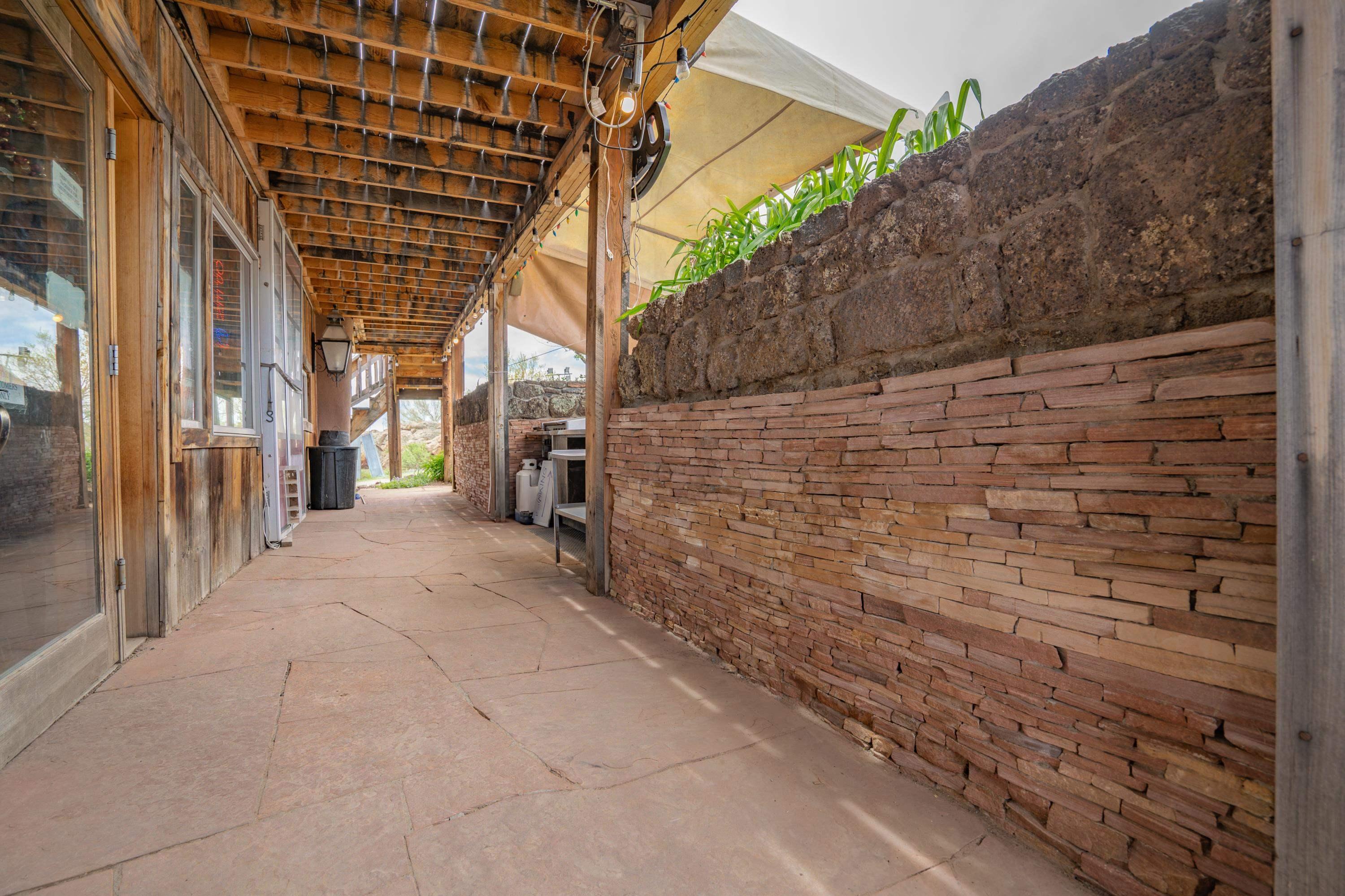 Tres Piedras, New Mexico, 87577, United States, 4 Bedrooms Bedrooms, ,7 BathroomsBathrooms,Residential,For Sale,1849608