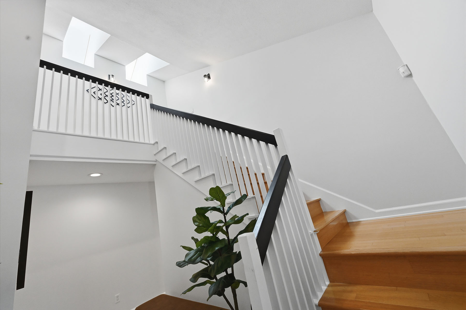  RIVERVIEW PINES - 物件實景