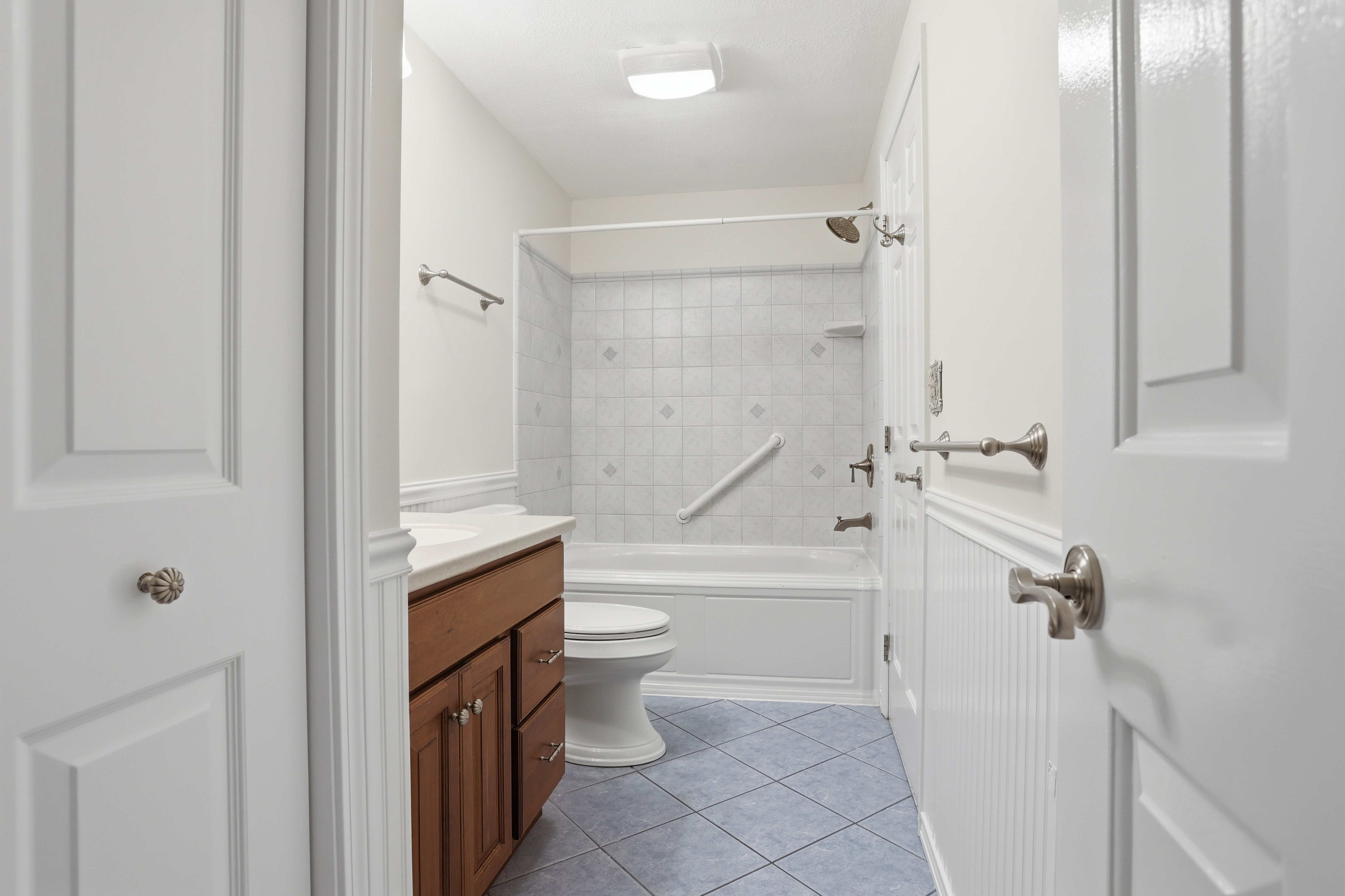  35 Casey Circle, Waltham, MA 02451 - 物件實景