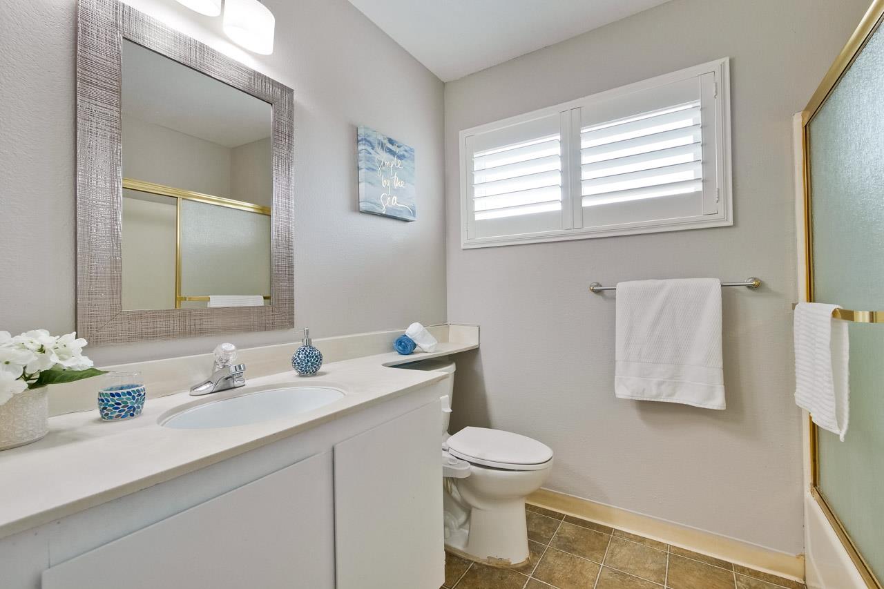 676 Galleon Ct, San Jose, California, 95133, United States, 3 Bedrooms Bedrooms, ,2 BathroomsBathrooms,Residential,For Sale,676 Galleon Ct,1664330