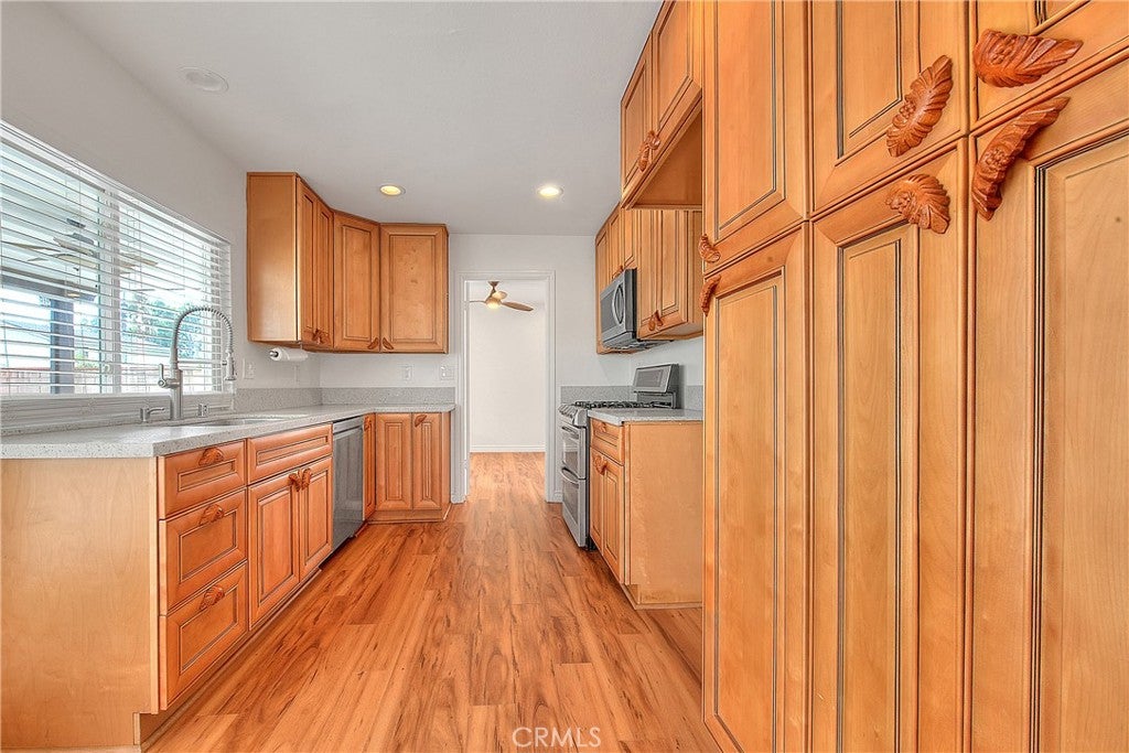 Ontario, California, 91764, United States, 4 Bedrooms Bedrooms, ,3 BathroomsBathrooms,Residential,For Sale,1992341