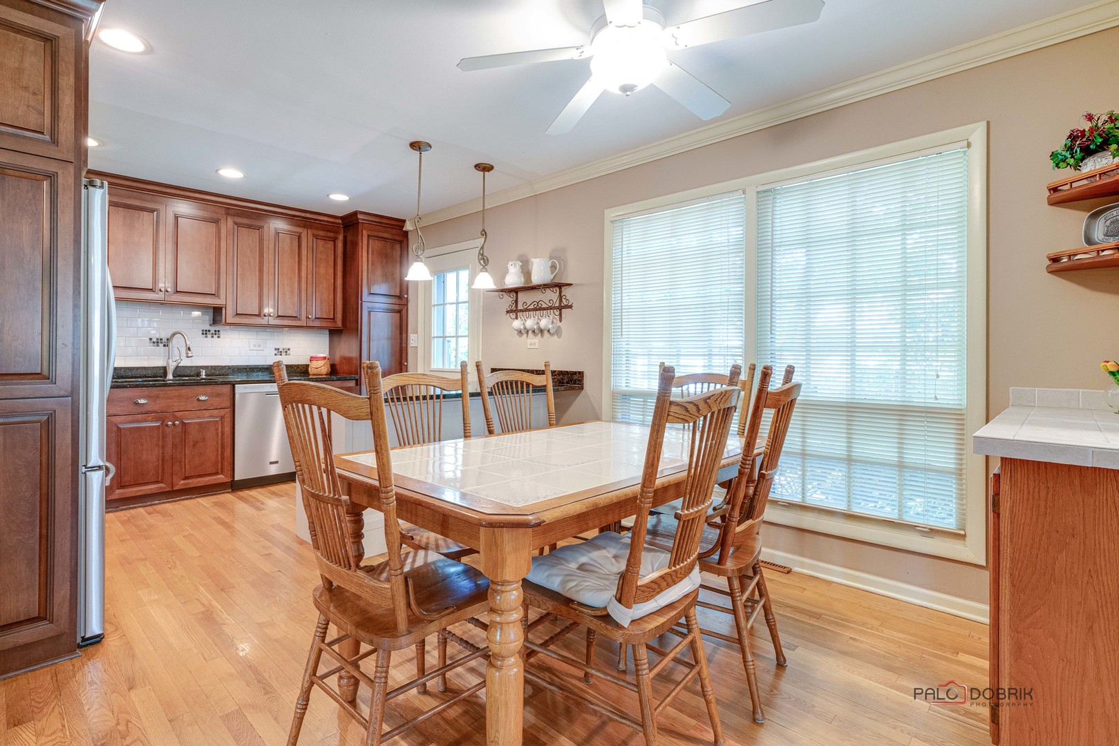 Arlington Heights, Illinois, 60005, United States, 4 Bedrooms Bedrooms, ,3 BathroomsBathrooms,Residential,For Sale,1919635