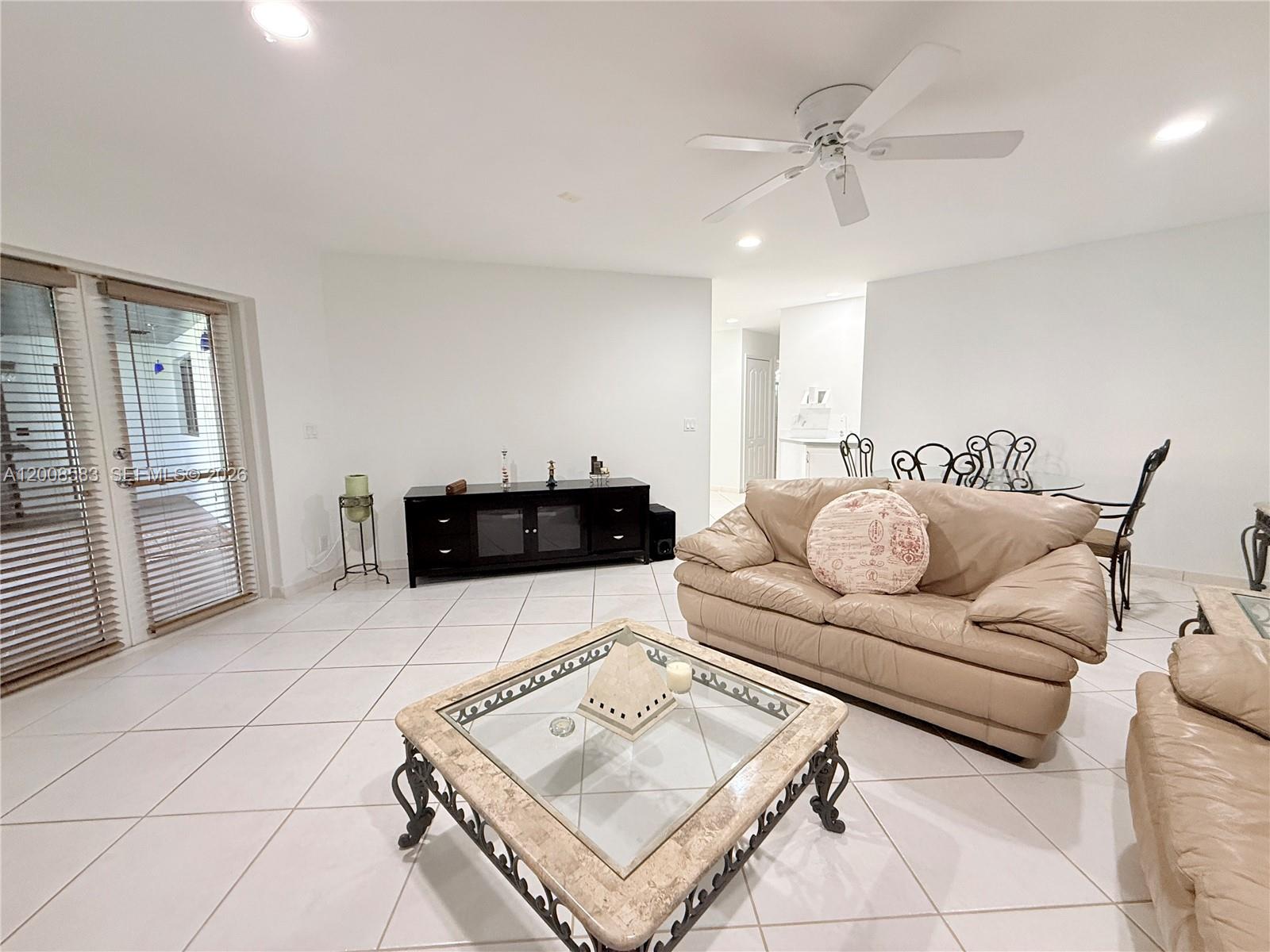 Miami, Florida, 33175, United States, 5 Bedrooms Bedrooms, ,3 BathroomsBathrooms,Residential,For Sale,2040426