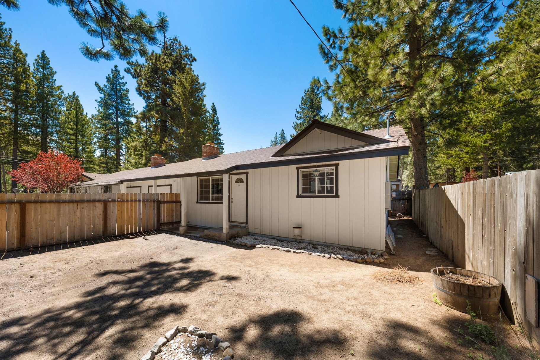  Income-Producing Duplex in South Lake Tahoe - 物件實景