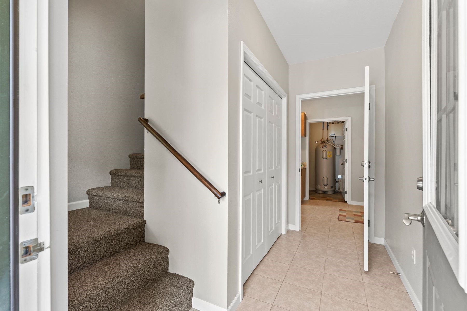  Green Home & apartment on 30 Acres - 物件實景