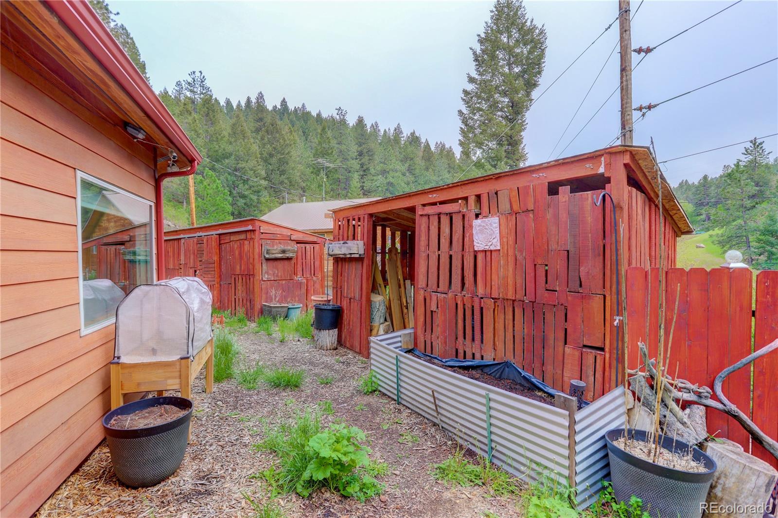 Littleton, Colorado, 80127, United States, 3 Bedrooms Bedrooms, ,2 BathroomsBathrooms,Residential,For Sale,1846692