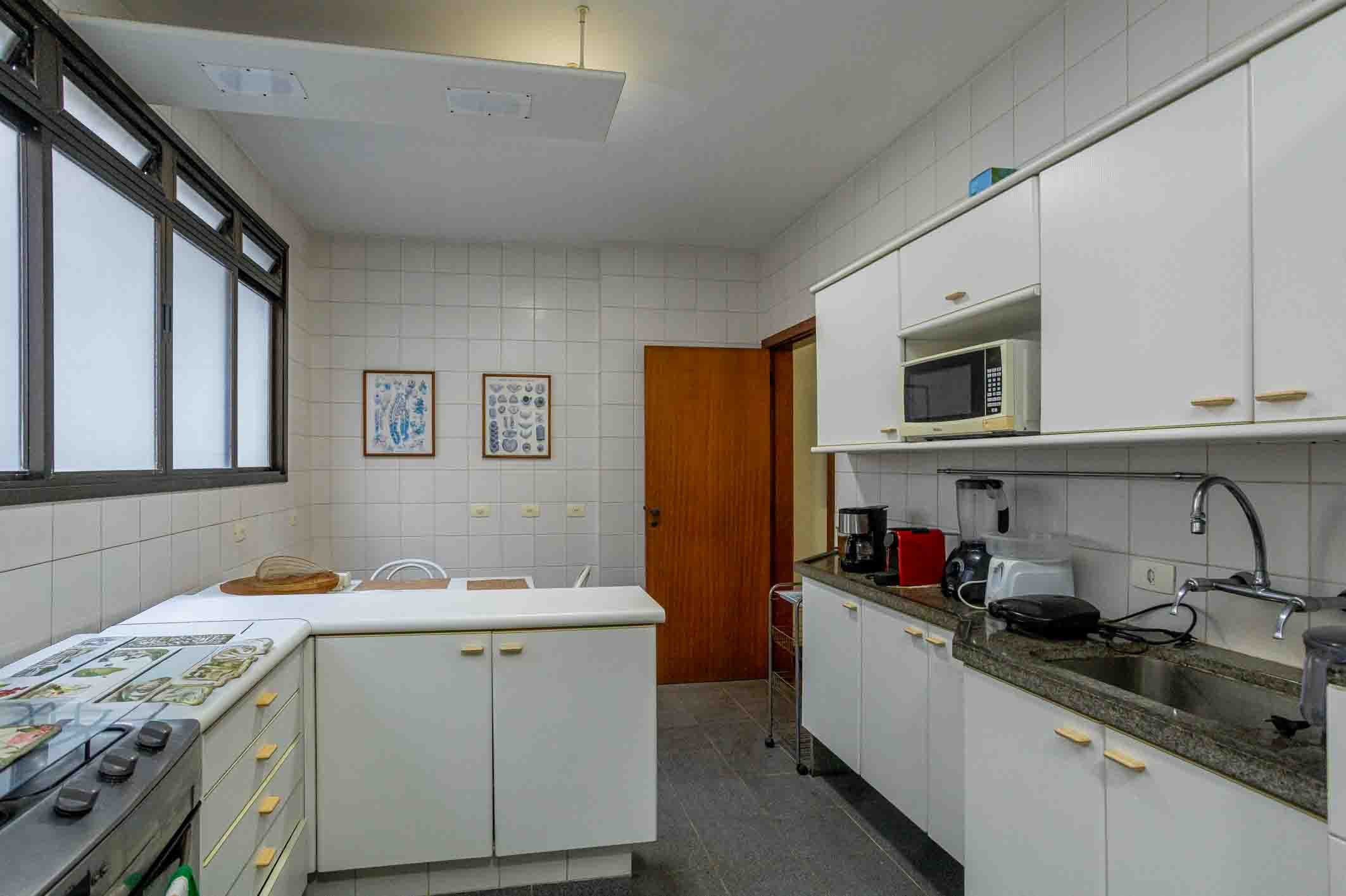  Apartment with Balcony and Four Bedrooms in the Ipanema Quadrilateral - 物件實景