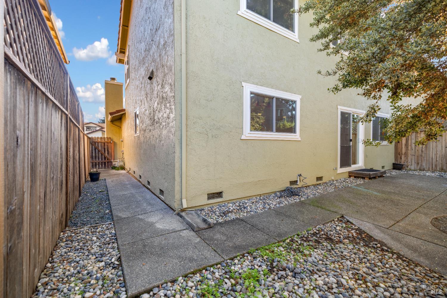 Rohnert Park, California, 94928, United States, 2 Bedrooms Bedrooms, ,2 BathroomsBathrooms,Residential,For Sale,1981389