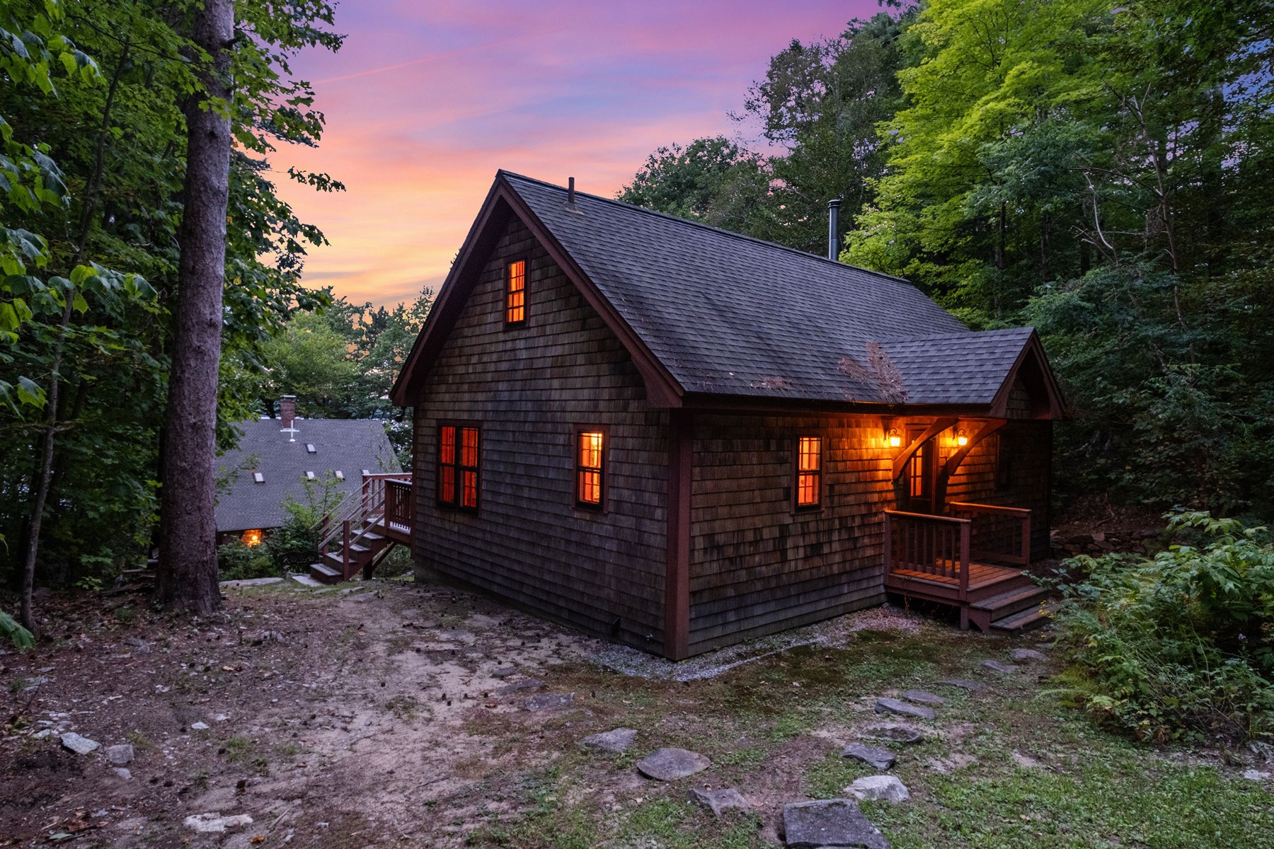  294 Pinehurst Road - 物件實景