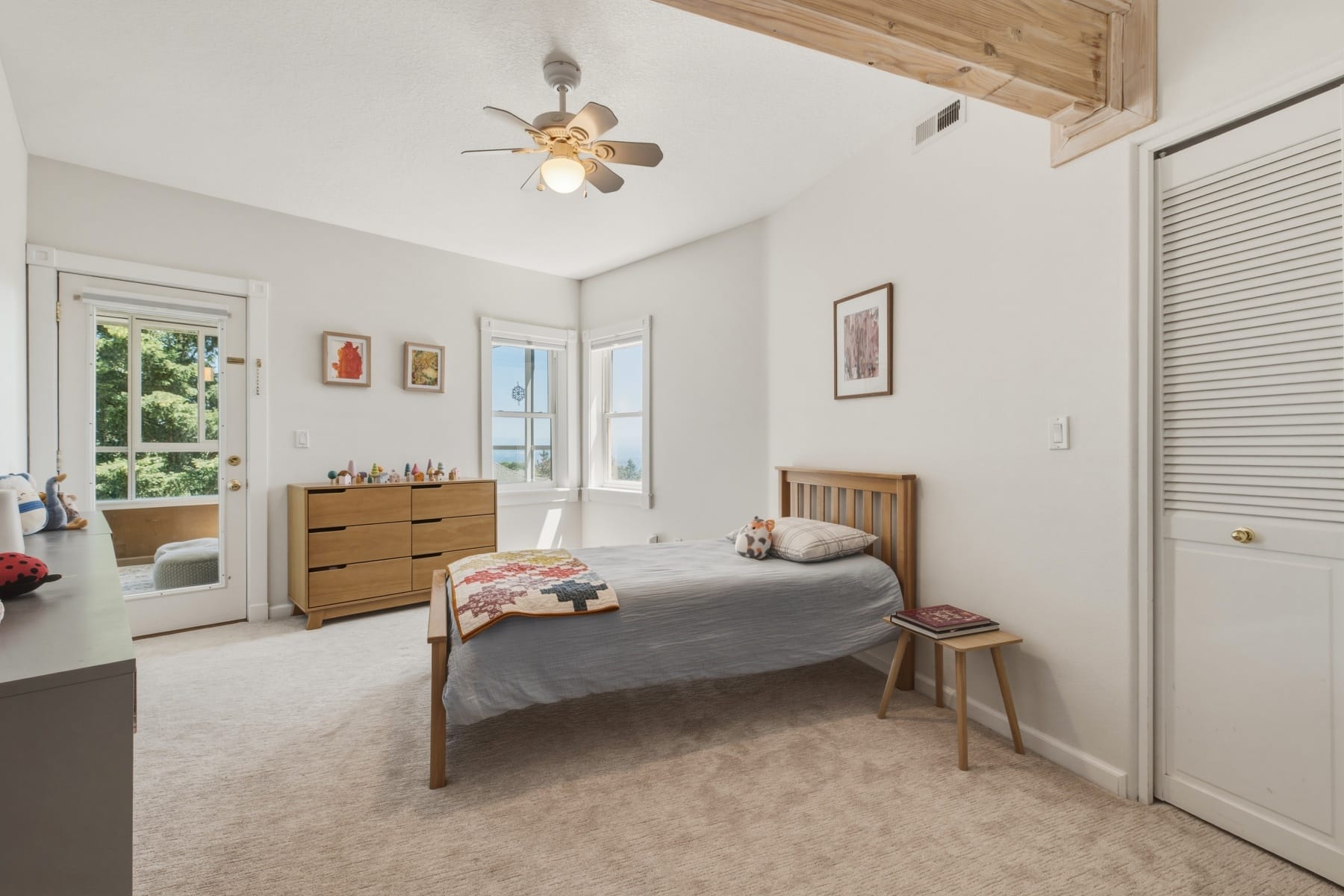  8 GARIBALDI ST Lake Oswego, OR 97035 - 物件實景