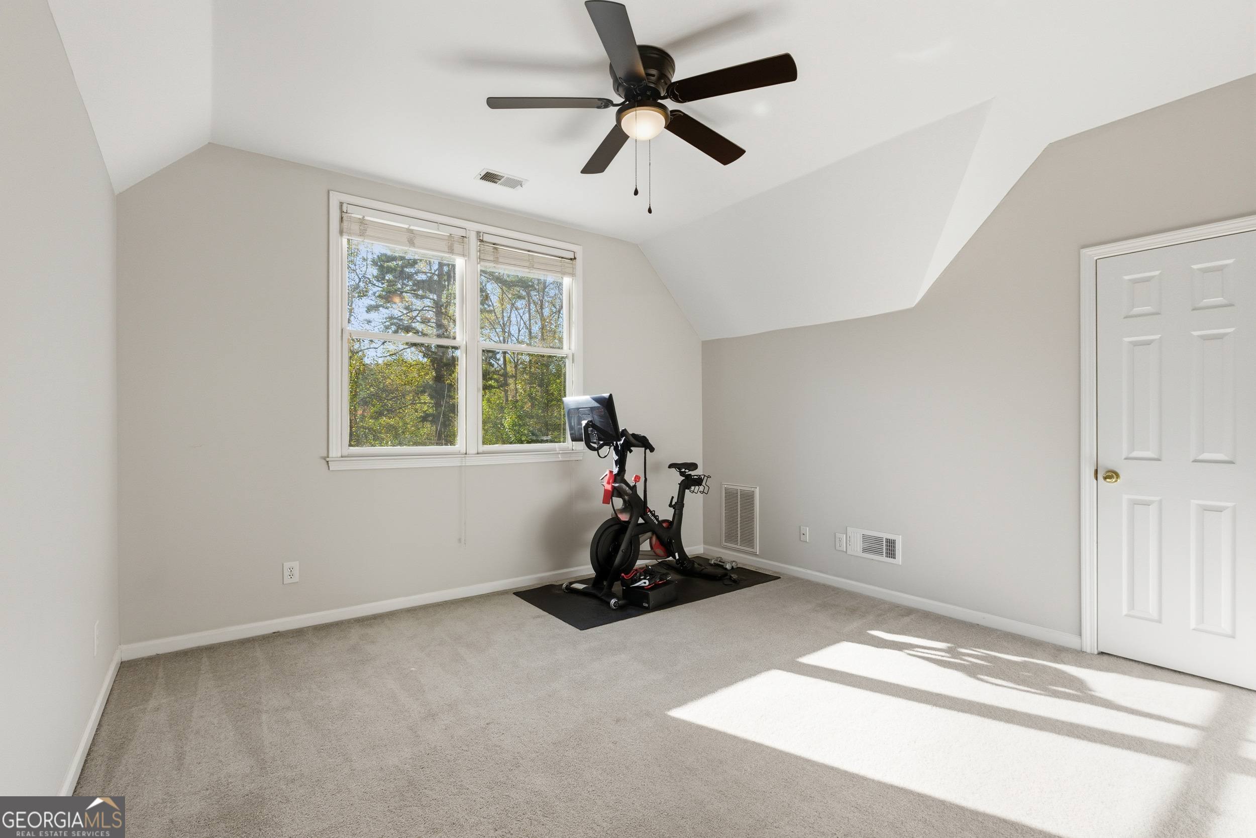 Clarkesville, Georgia, 30523, United States, 4 Bedrooms Bedrooms, ,4 BathroomsBathrooms,Residential,For Sale,1975876