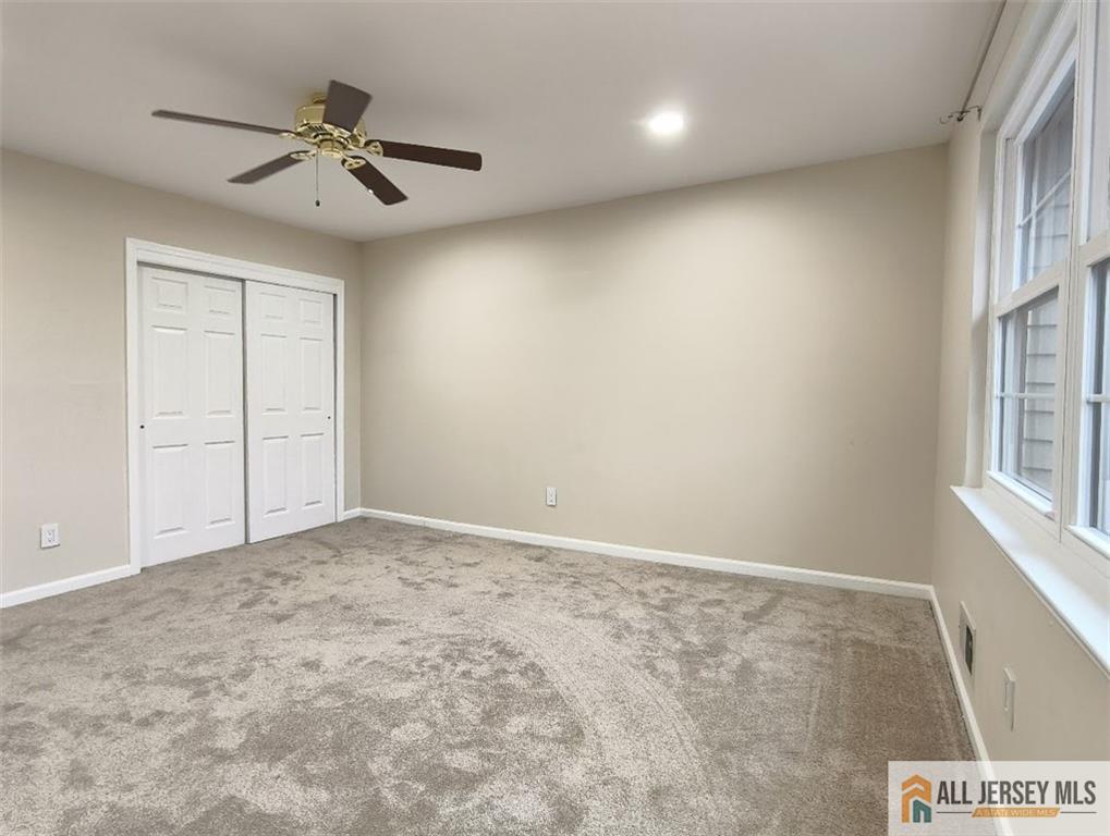 North Brunswick, New Jersey, 08902, United States, 3 Bedrooms Bedrooms, ,3 BathroomsBathrooms,Residential,For Sale,1992119