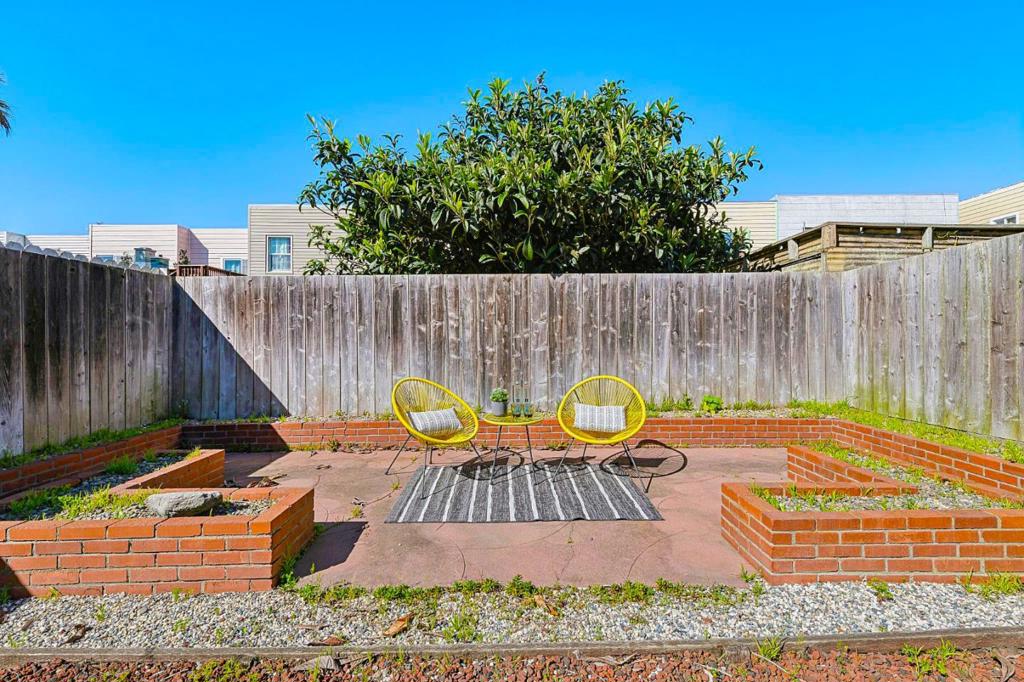 Daly City, California, 94014, United States, 3 Bedrooms Bedrooms, ,2 BathroomsBathrooms,Residential,For Sale,2028412