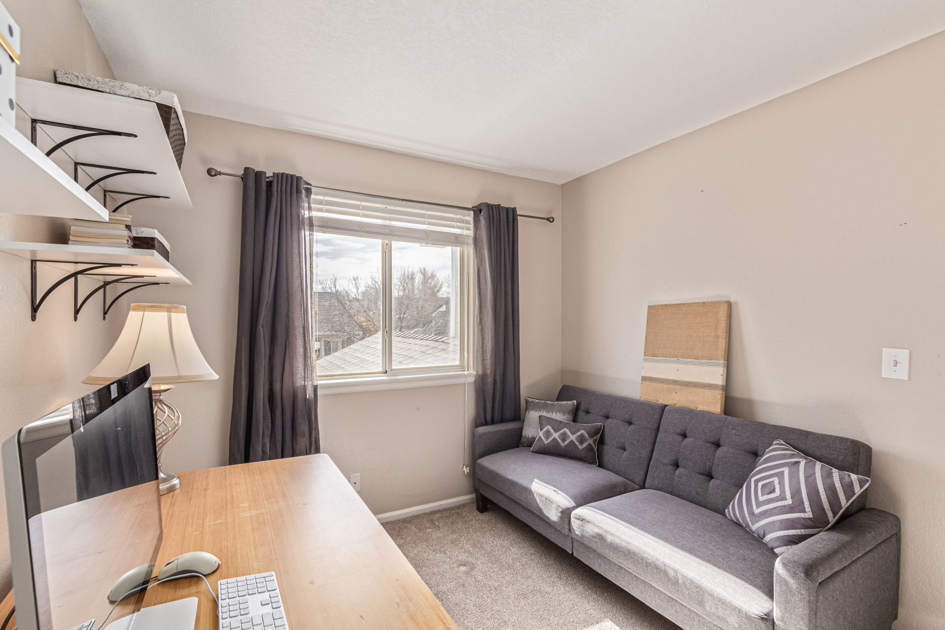 Highlands Ranch, Colorado, 80129, United States, 4 Bedrooms Bedrooms, ,2 BathroomsBathrooms,Residential,For Sale,1987309