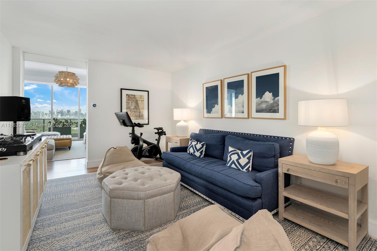 Miami, Florida, 33133, United States, 3 Bedrooms Bedrooms, ,4 BathroomsBathrooms,Residential,For Sale,1933299