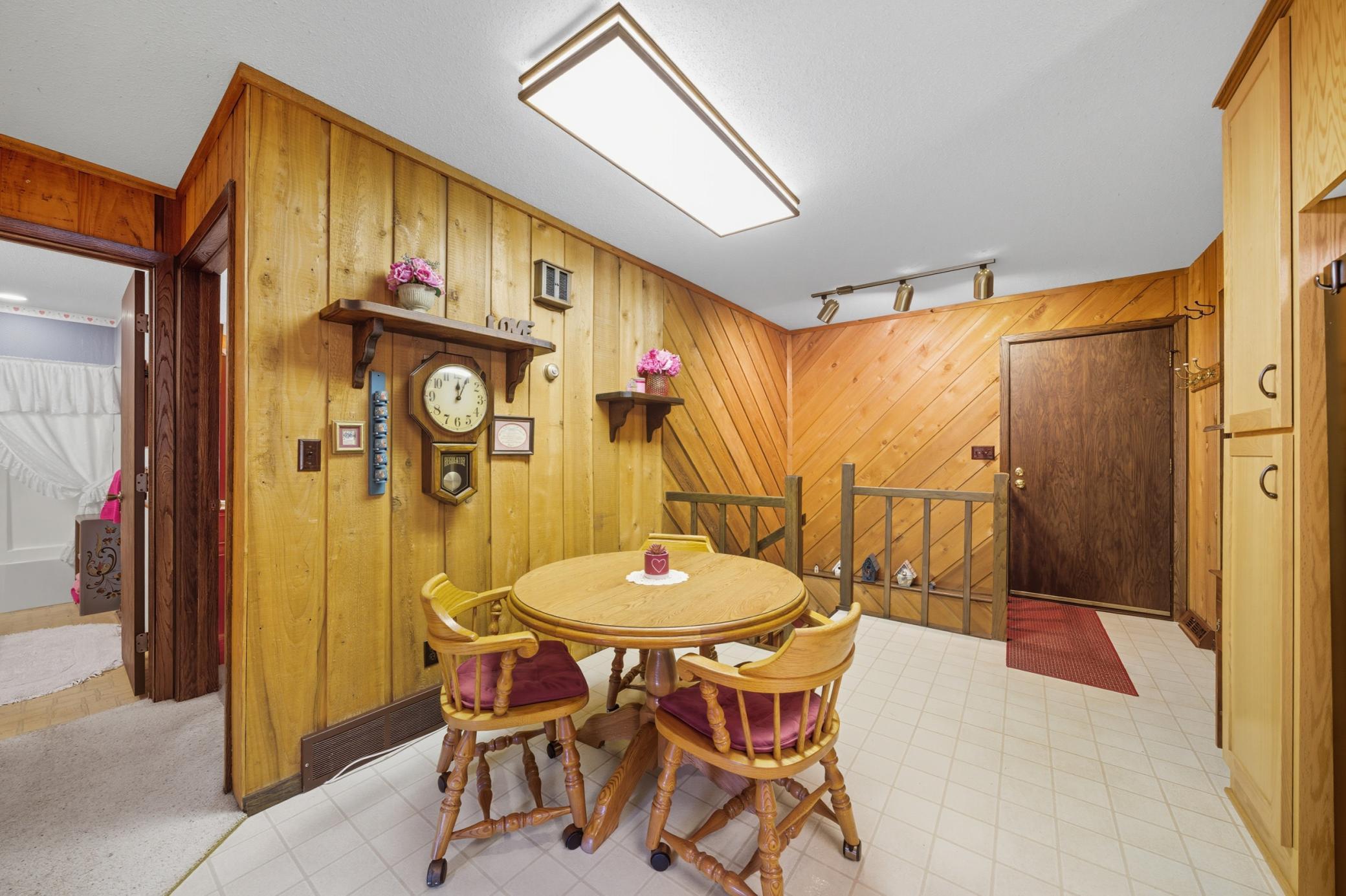 Warren Twp, Wisconsin, 54023, United States, 3 Bedrooms Bedrooms, ,1 BathroomBathrooms,Residential,For Sale,1961438