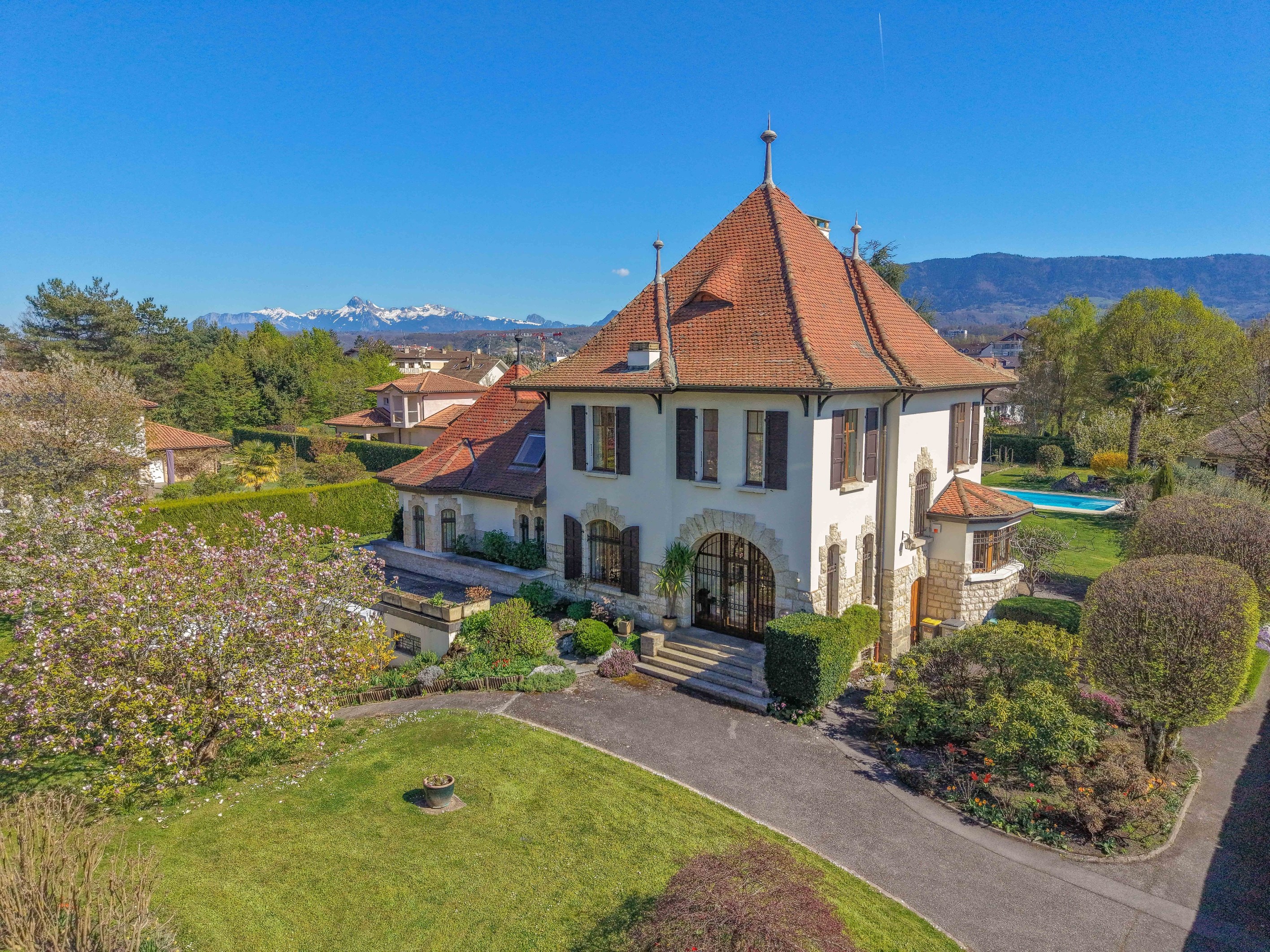  Thonon-les-Bains Character villa on the Corniche - 物件實景