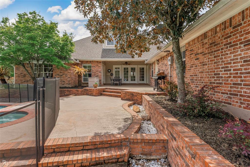 Bossier City, Louisiana, 71111, United States, 5 Bedrooms Bedrooms, ,4 BathroomsBathrooms,Residential,For Sale,1752674