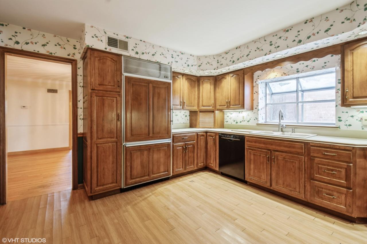 7527 W Wabansia Avenue W, Elmwood Park, Illinois, 60707, United States, 4 Bedrooms Bedrooms, ,4 BathroomsBathrooms,Residential,For Sale,7527 w wabansia AVE w,1635528