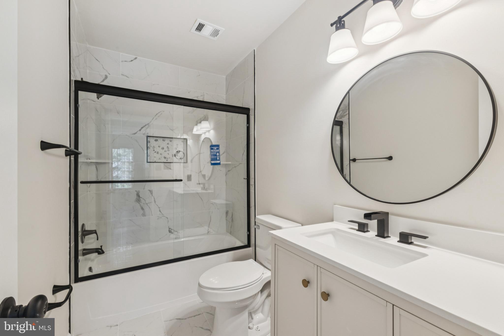 Fairfax, Virginia, 22030, United States, 4 Bedrooms Bedrooms, ,4 BathroomsBathrooms,Residential,For Sale,1978960